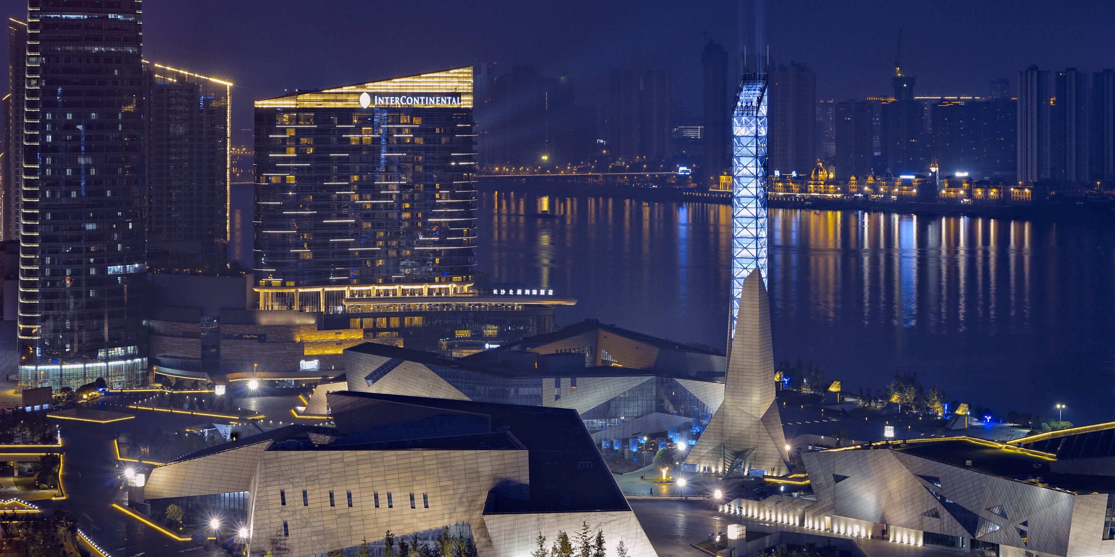 酒店及三馆一厅夜景