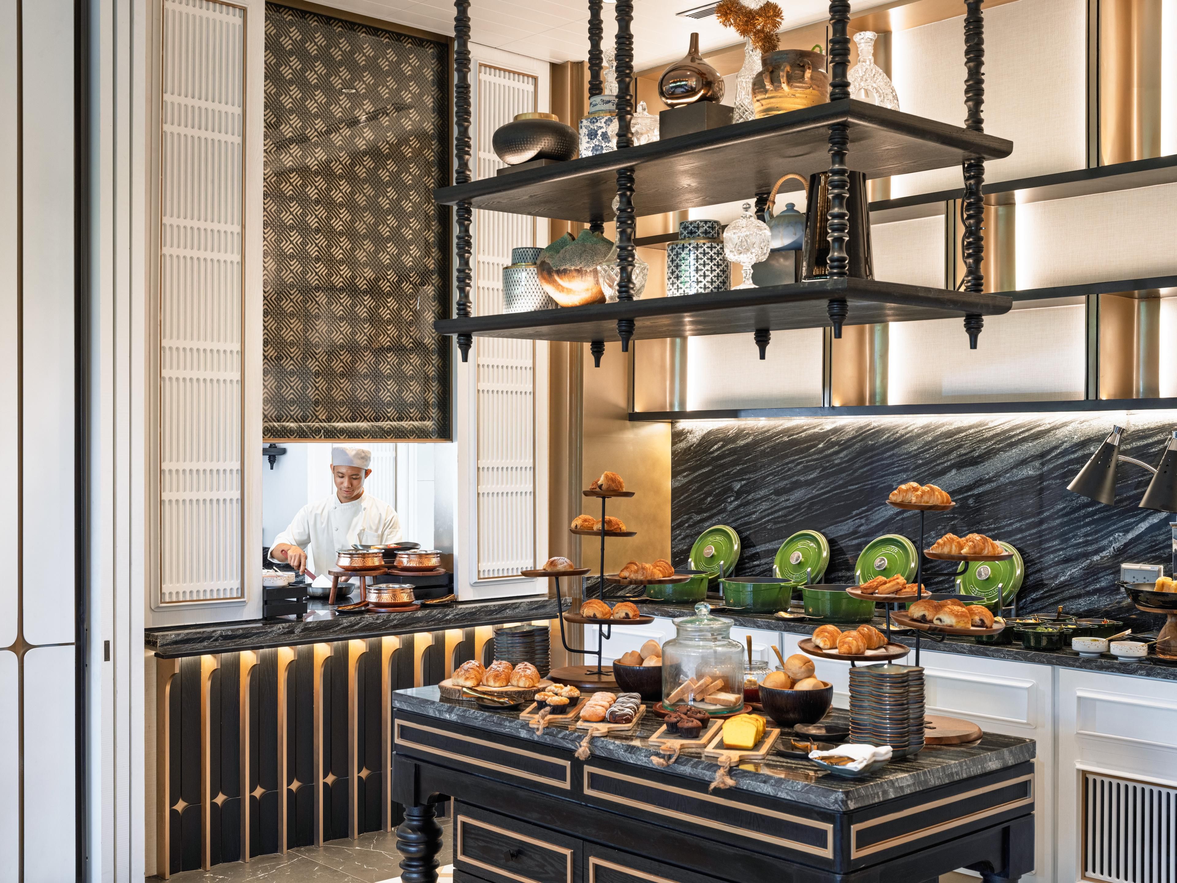 Breakfast at Club InterContinental