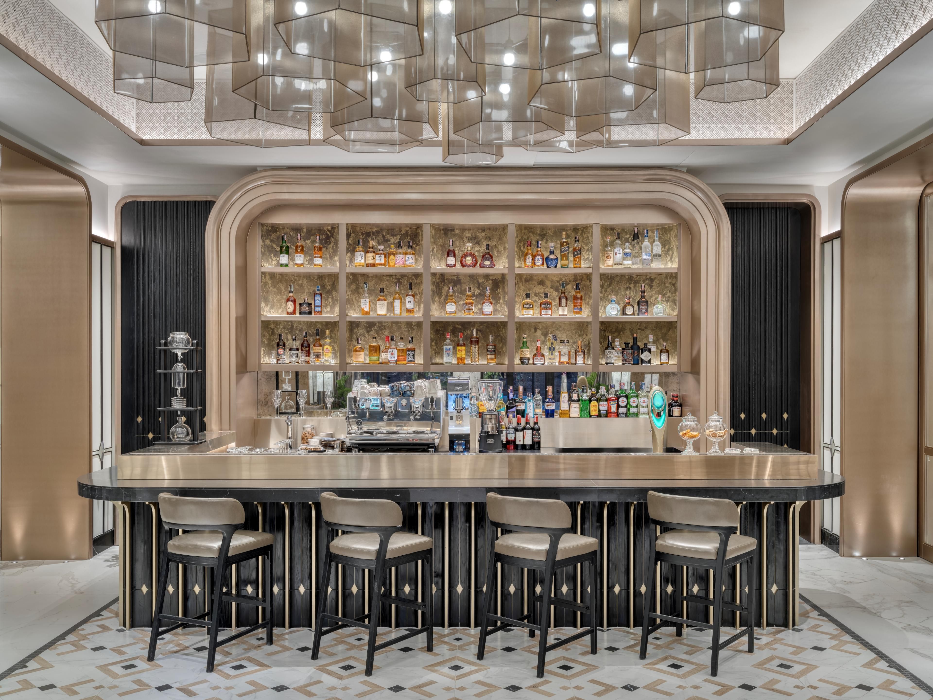 Kam Lobby Lounge - Bar
