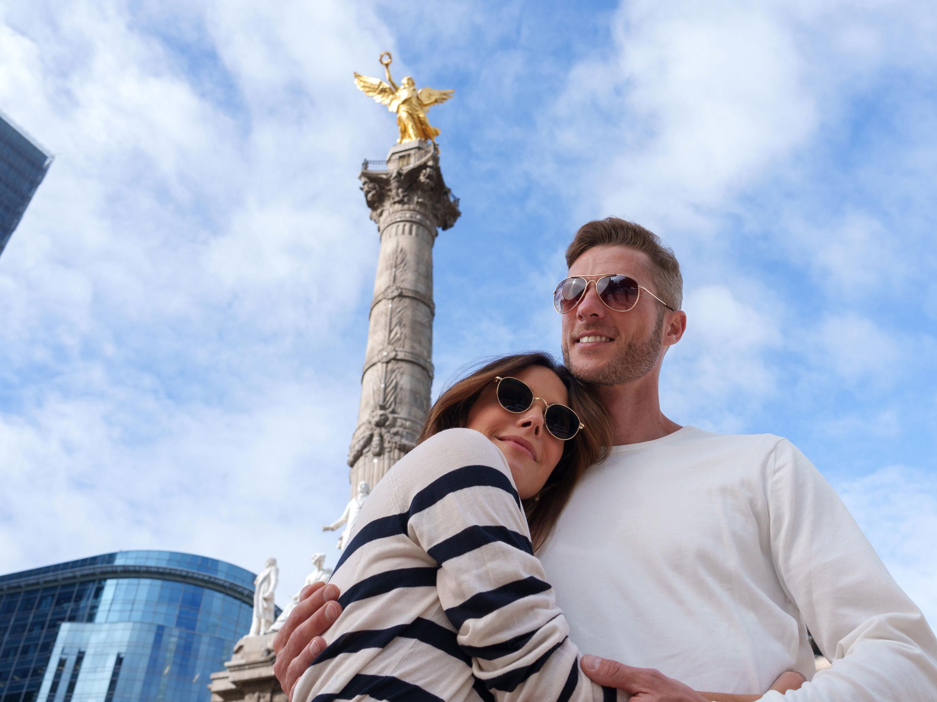 Meet the Angel of Independence near Mexico City Hotels.