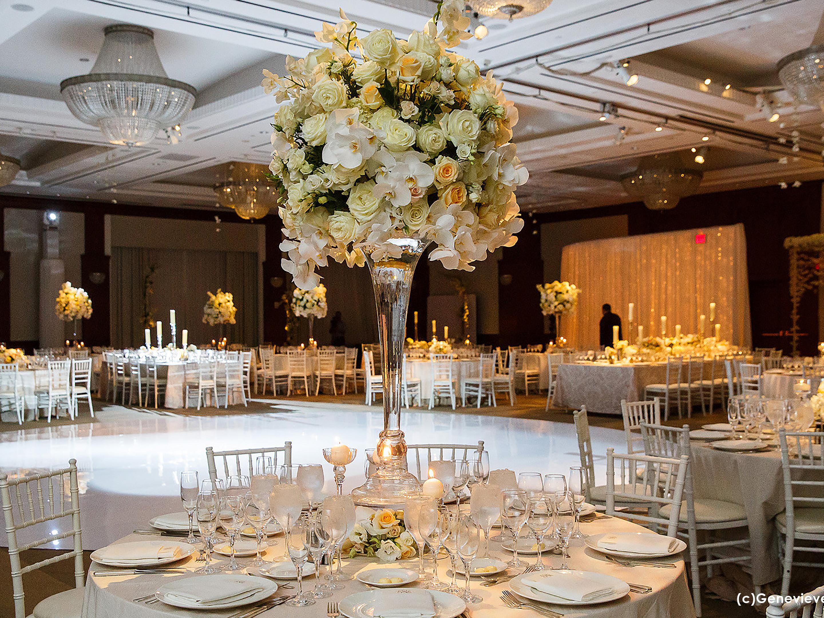 Host your reception in our Founders Ballroom 