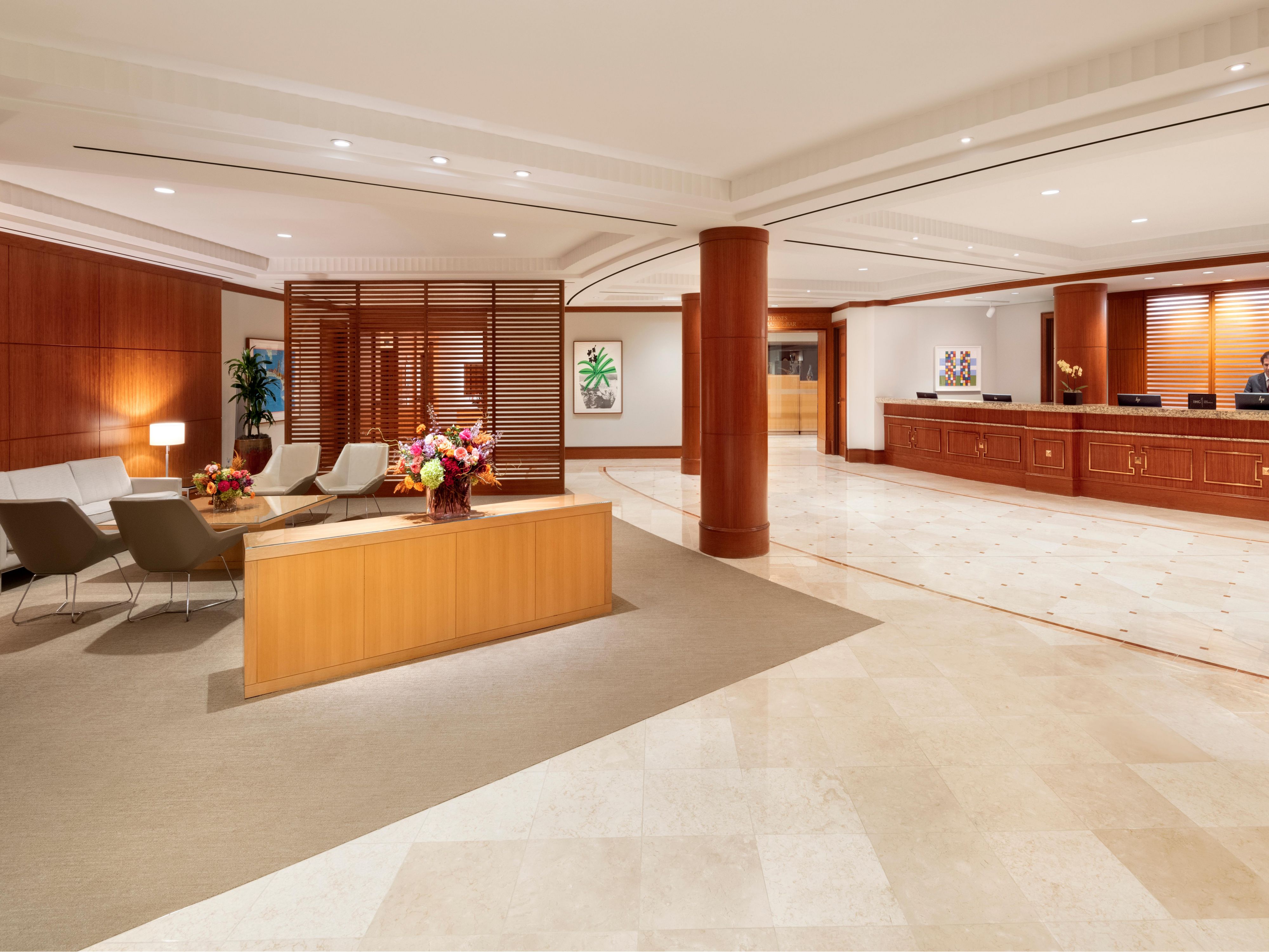 The InterContinental Cleveland hotel front desk and lobby