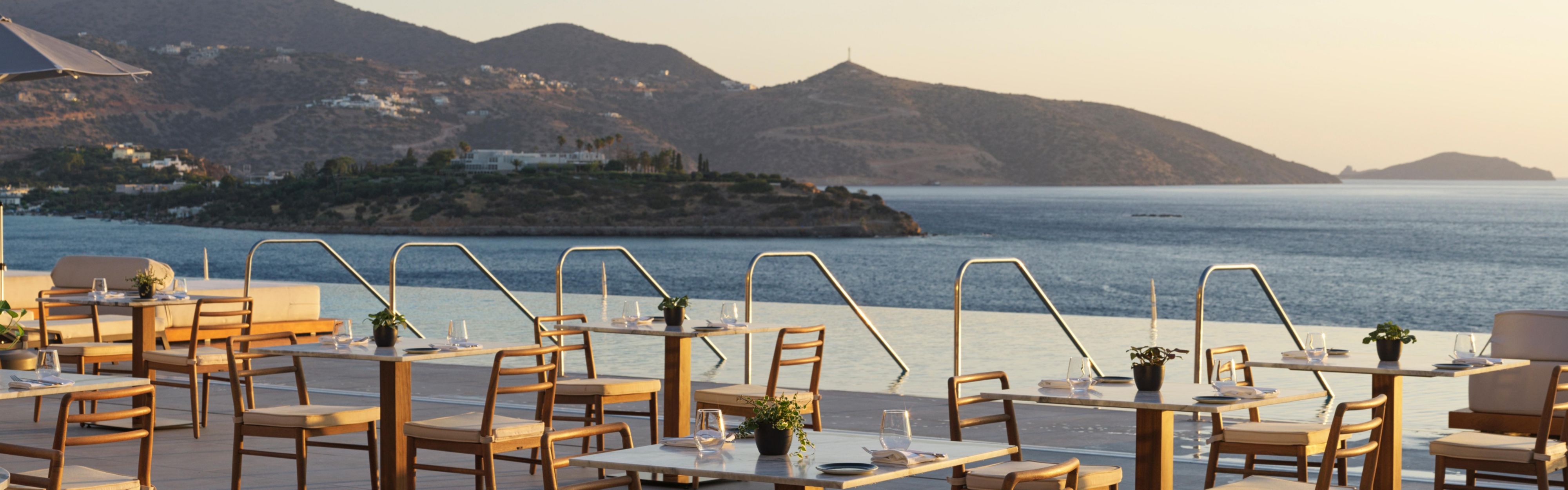 Poolside Dining with stunning ocean views