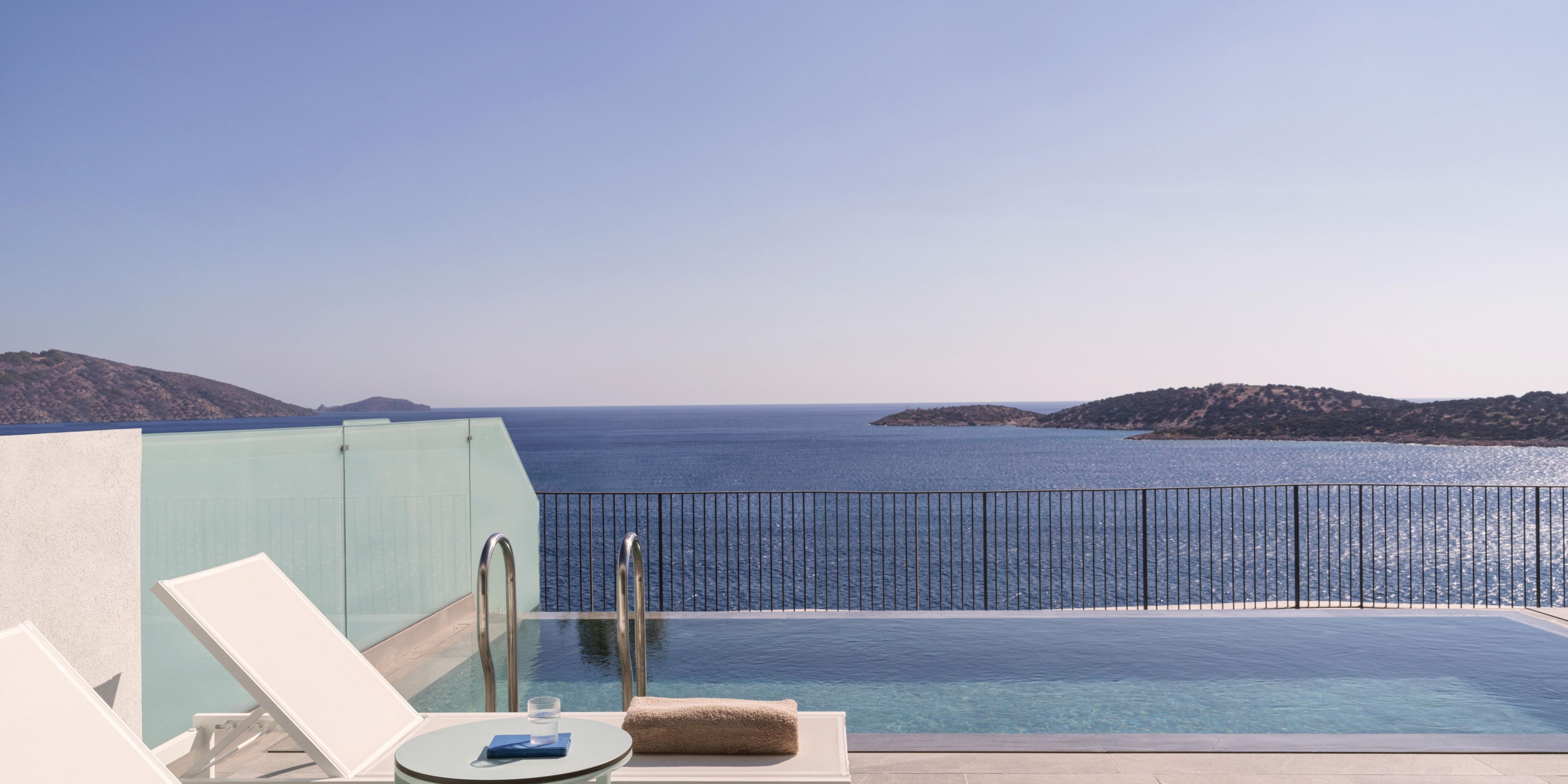 Infinity Blue Suite Swimming Pool with view over Mirabello Bay 