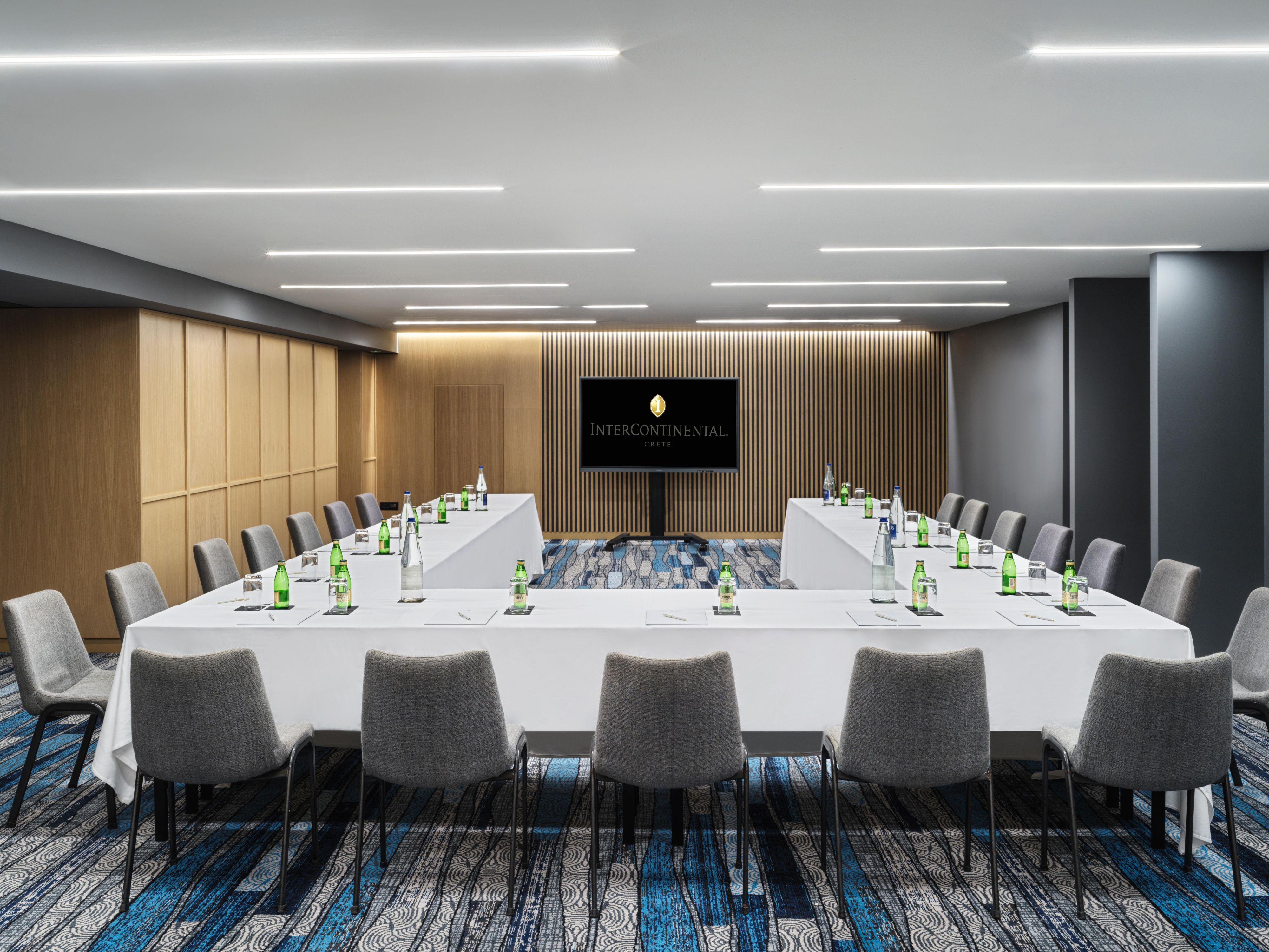 Meeting Room U Shape 