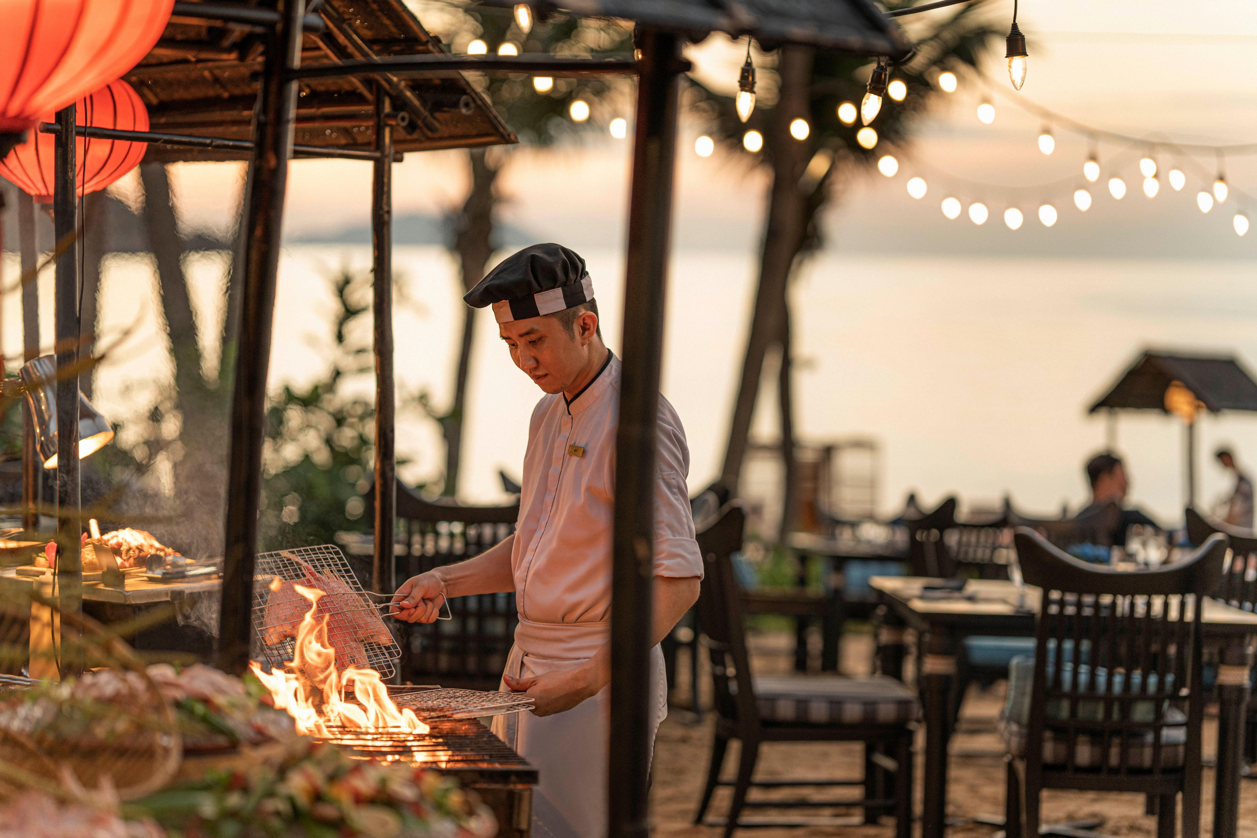 Dining Options in Danang | InterContinental Danang Sun Peninsula Resort