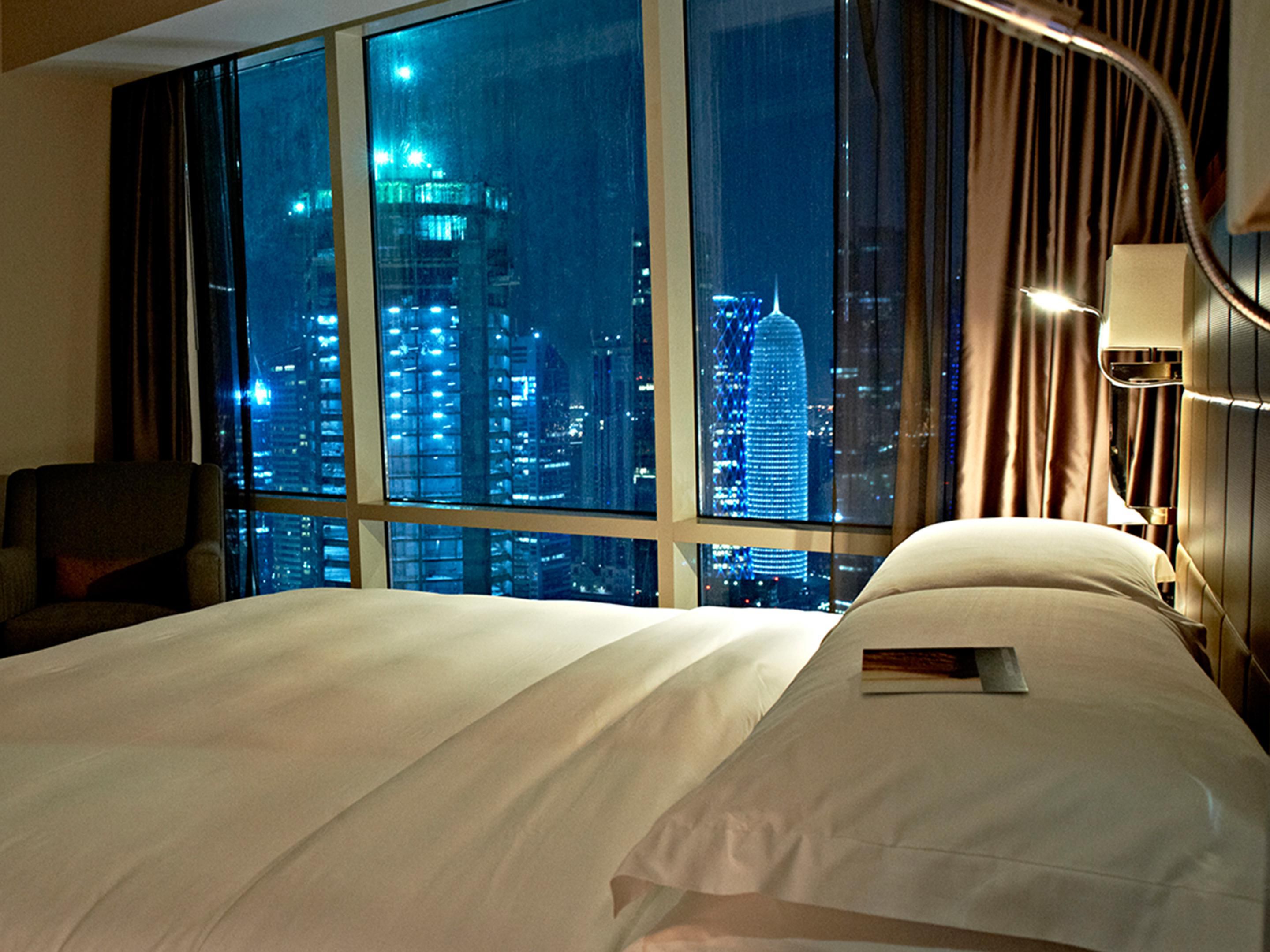 Club Floor Room with night view