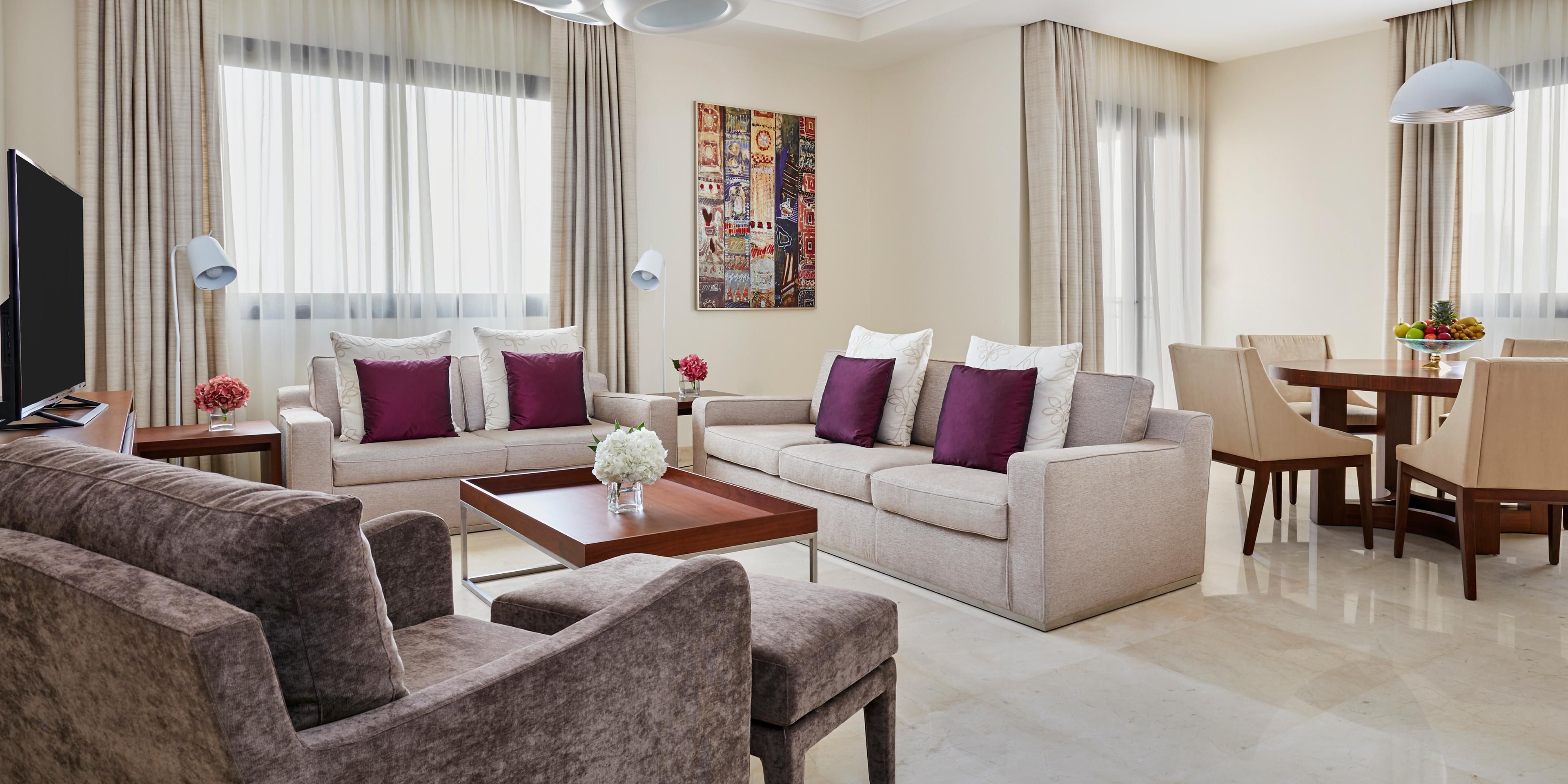 Residences Apartment Lounge