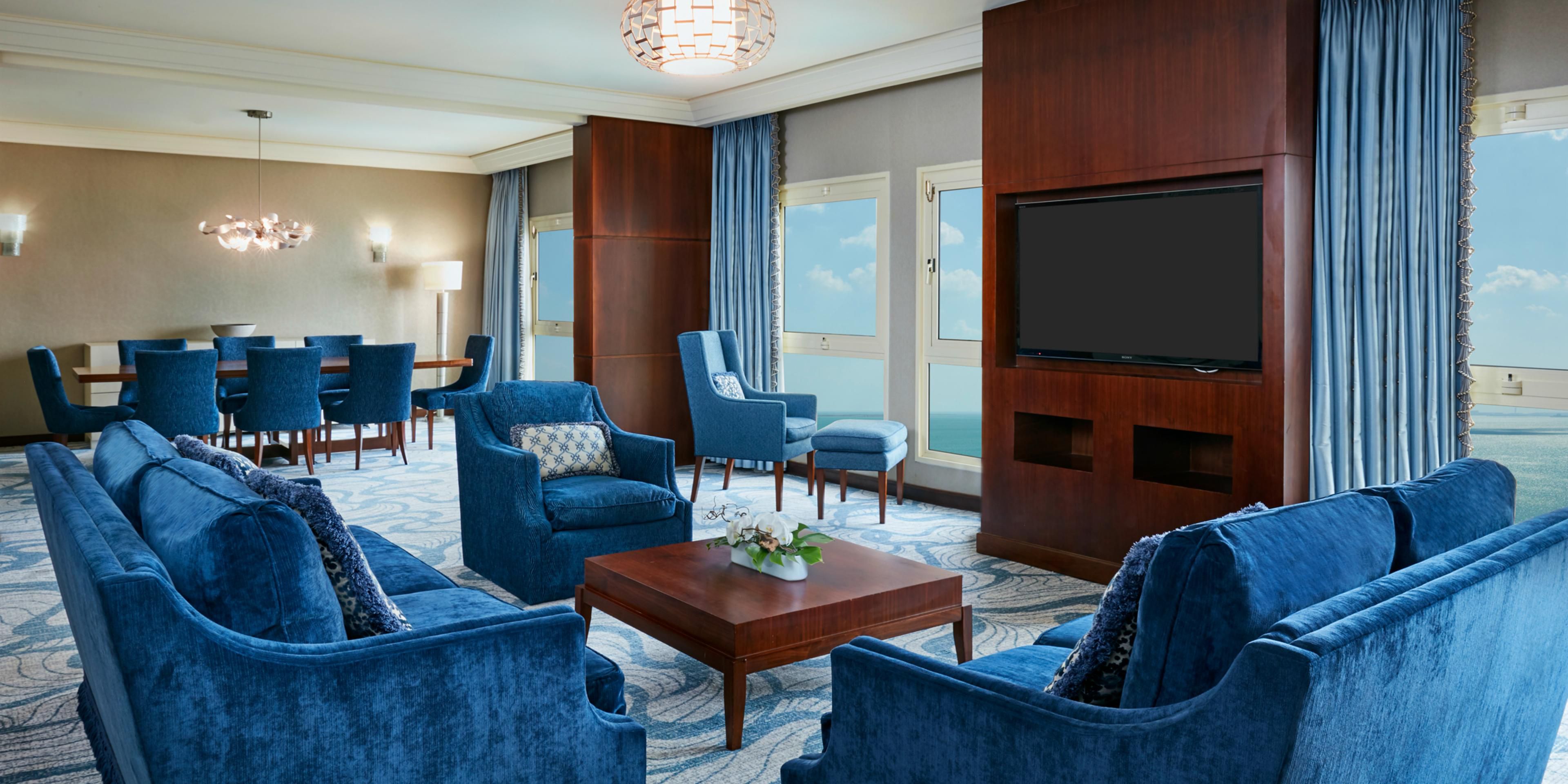 Royal Suite Living Room