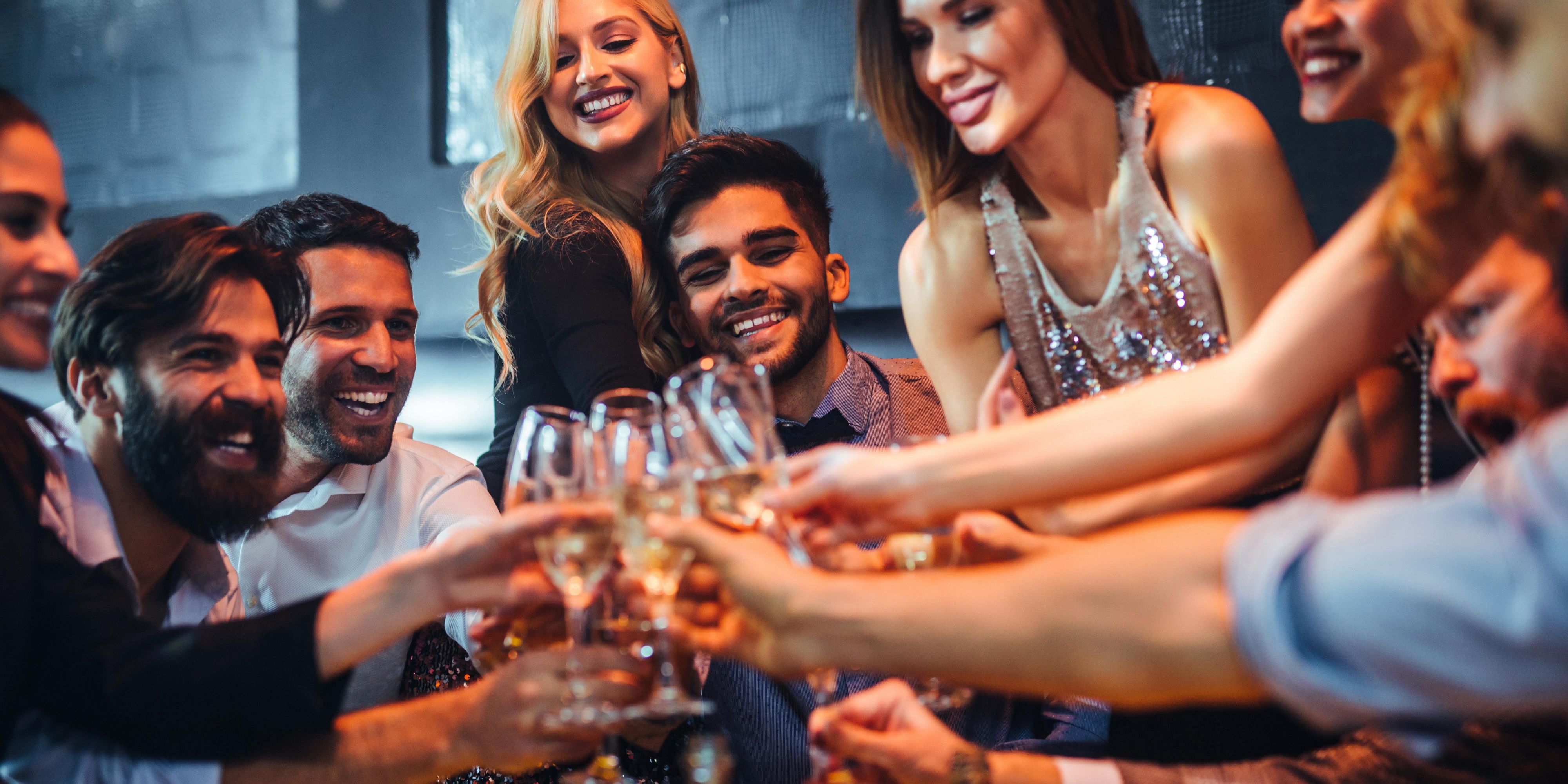 Discover a culinary wonderland at our hotel with renowned dining venues offering international flavors. Savor vibrant Indian and French cuisines, nuanced Asian dishes, and hearty Lebanese and Latin fare. Each restaurant delivers a unique and exquisite gastronomic adventure.