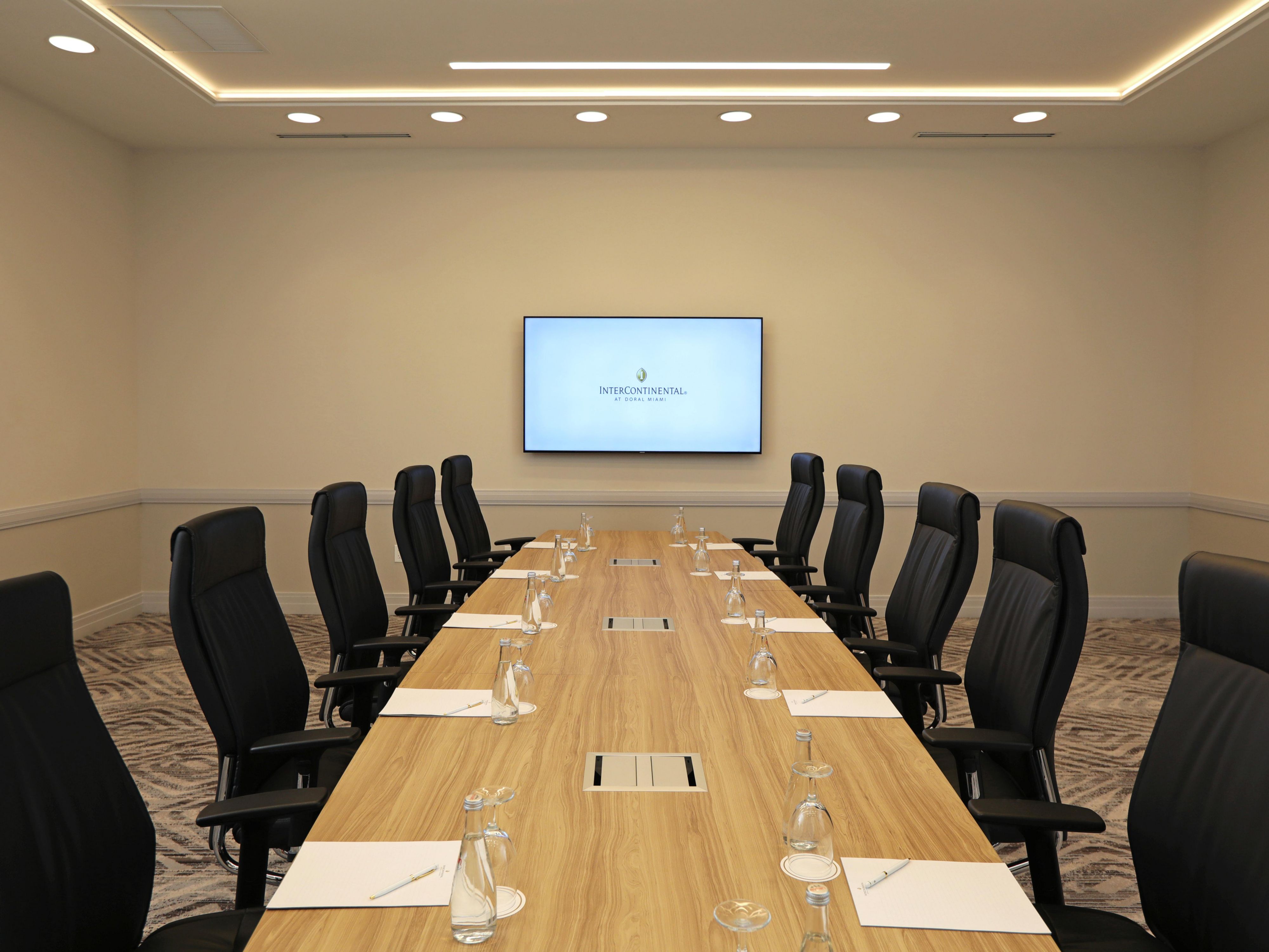 Azalea Meeting Room