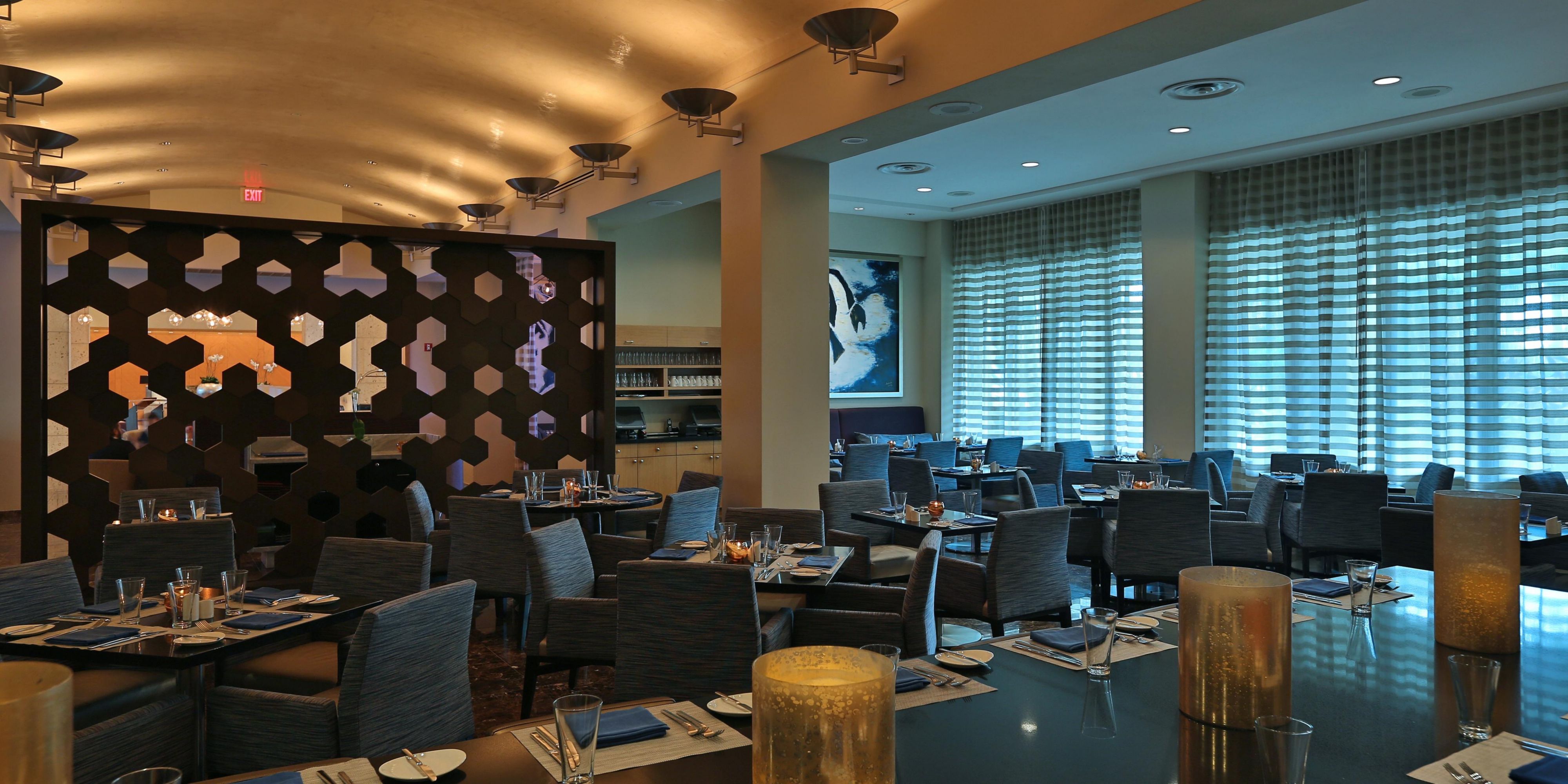 Indulge in a refined dining experience at Blue Matisse, where Latin fusion cuisine meets artistic presentation. Savor expertly crafted dishes made with the freshest ingredients, complemented by impeccable service. For an elevated evening, Nau Lounge offers handcrafted cocktails, curated wines, and an elegant ambiance for a sophisticated night out.