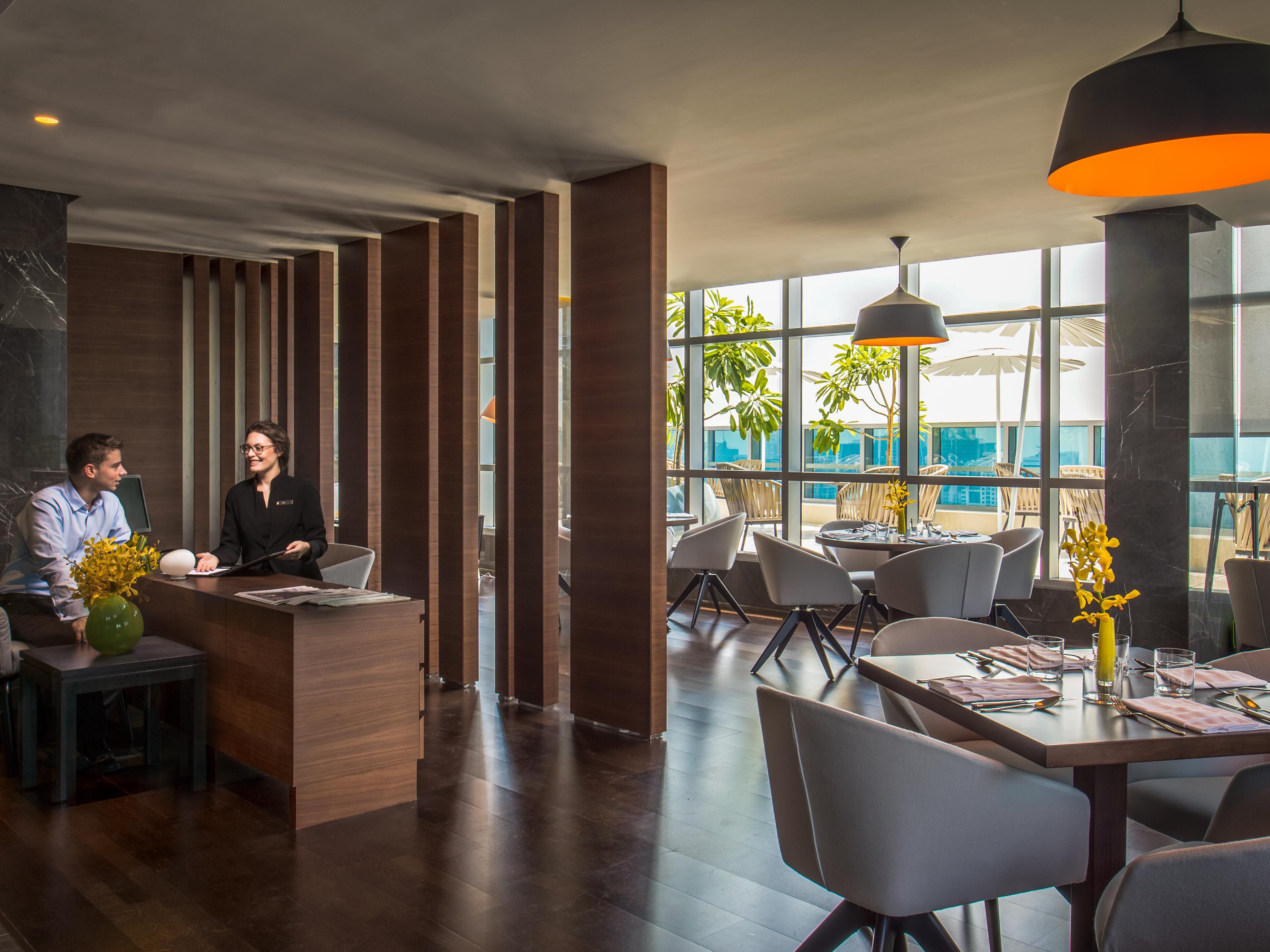Elevated Club Lounge Experience in Dubai Marina