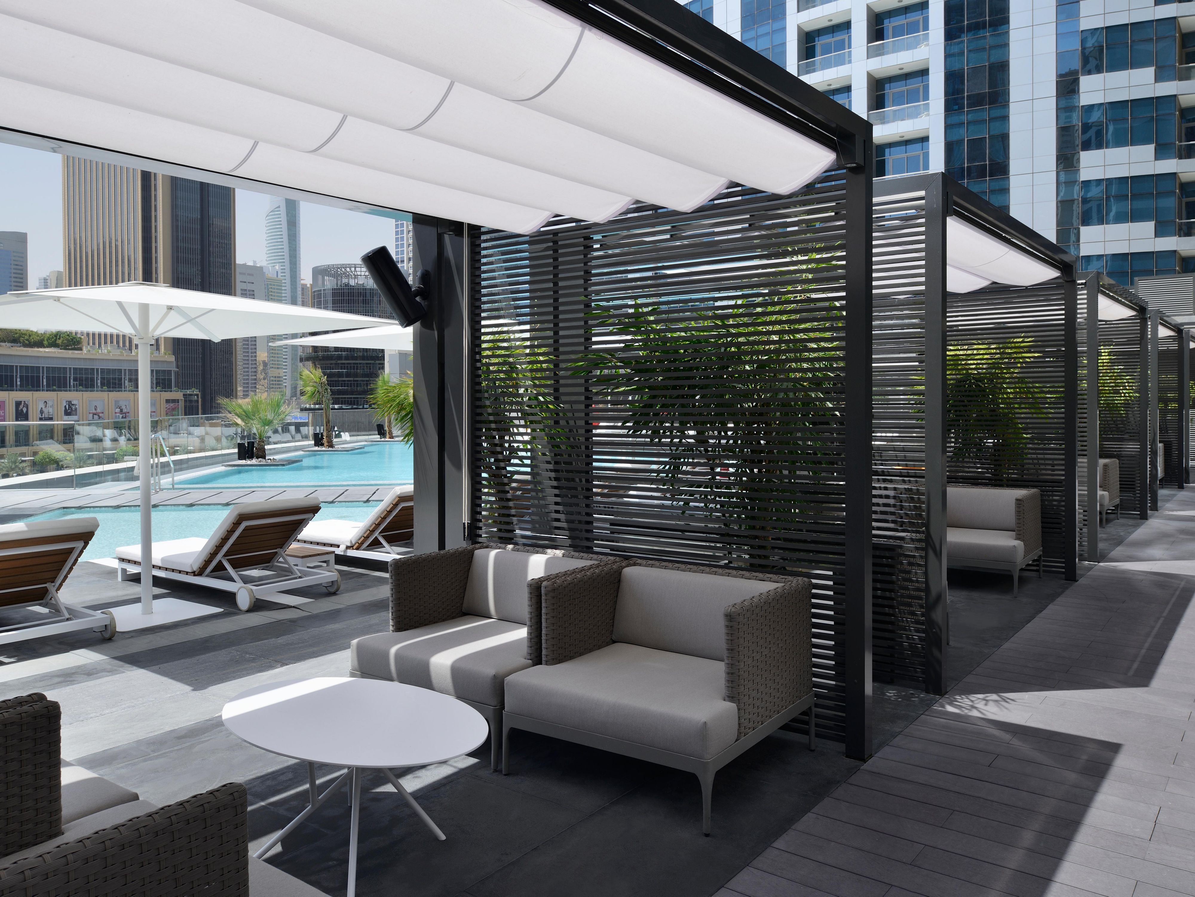 Tranquil Setting, Refreshing Sundowners Against Breathtaking Views
