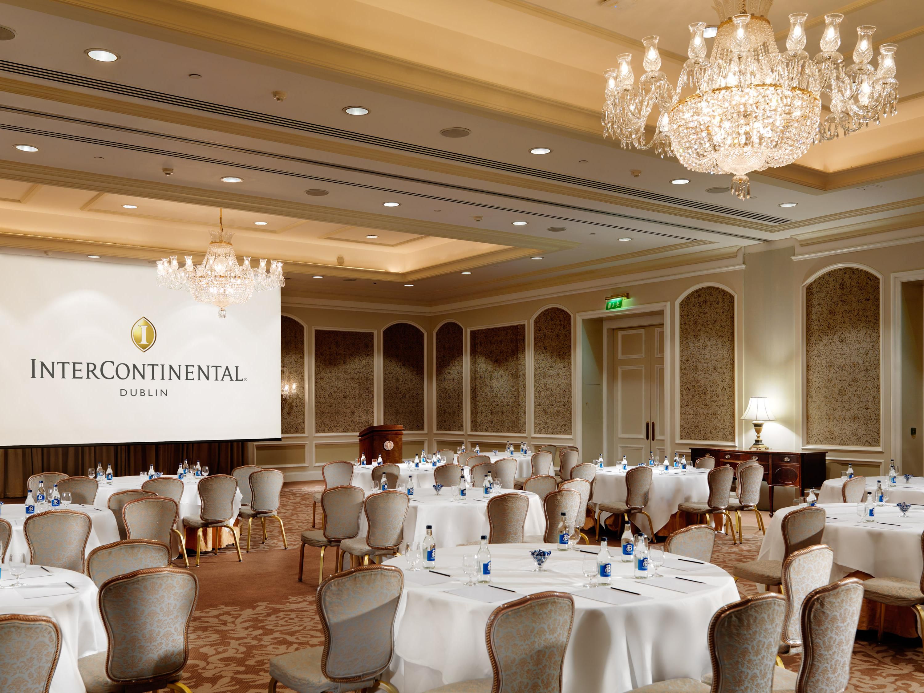 Banquet set up in the Ailesbury Room