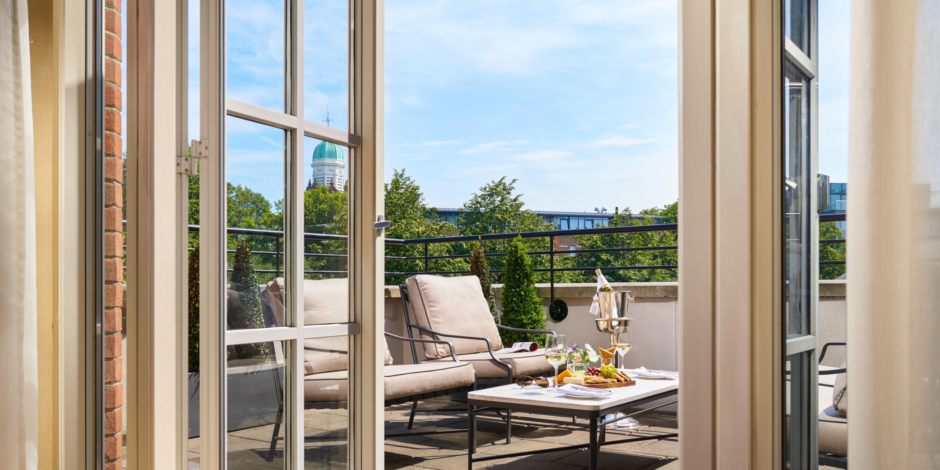 Our classically elegant guest rooms and suites are the most spacious in Dublin. Highlights include marble baths with deep-soaking tubs, plush beds, and stunning views of the leafy neighbourhood. Guest rooms with balconies, and elaborate, spacious suites are also available.