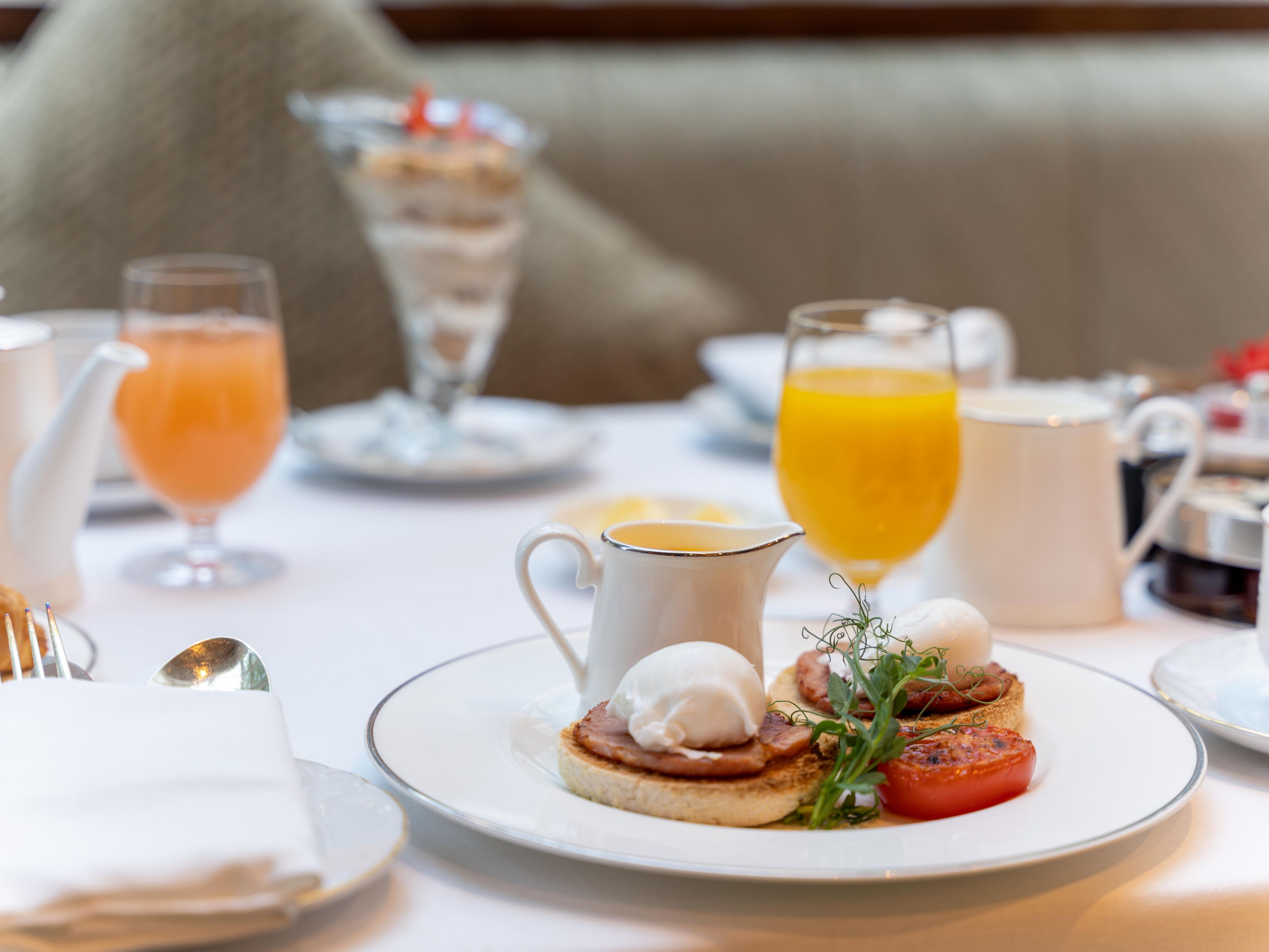 5 Star Start Breakfast on Us