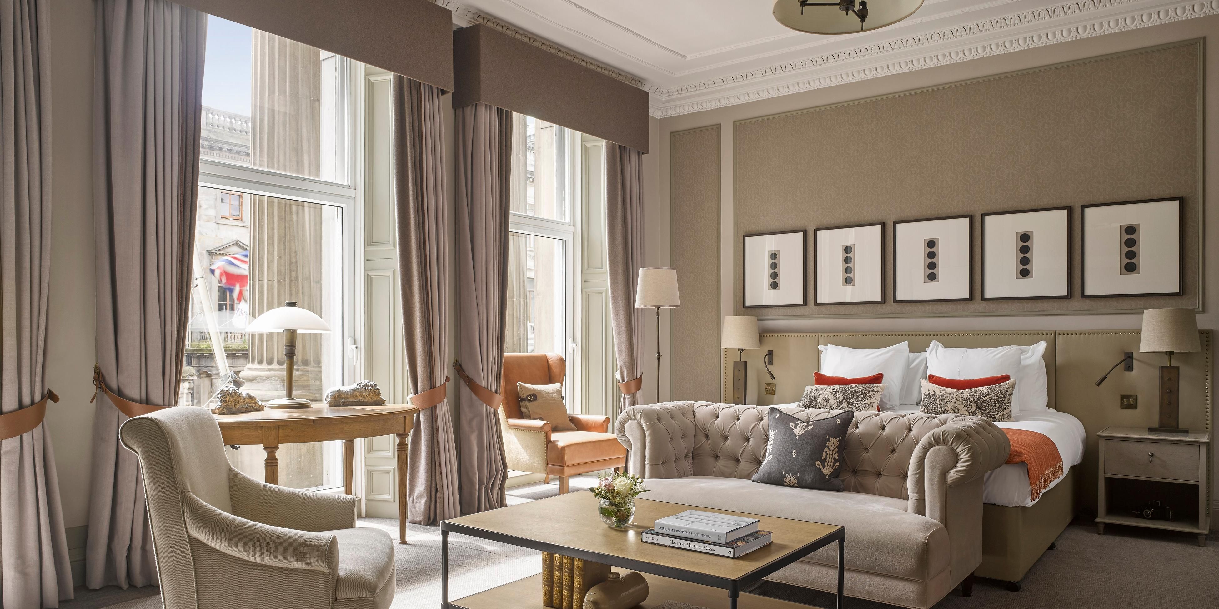 Junior suite with king bed