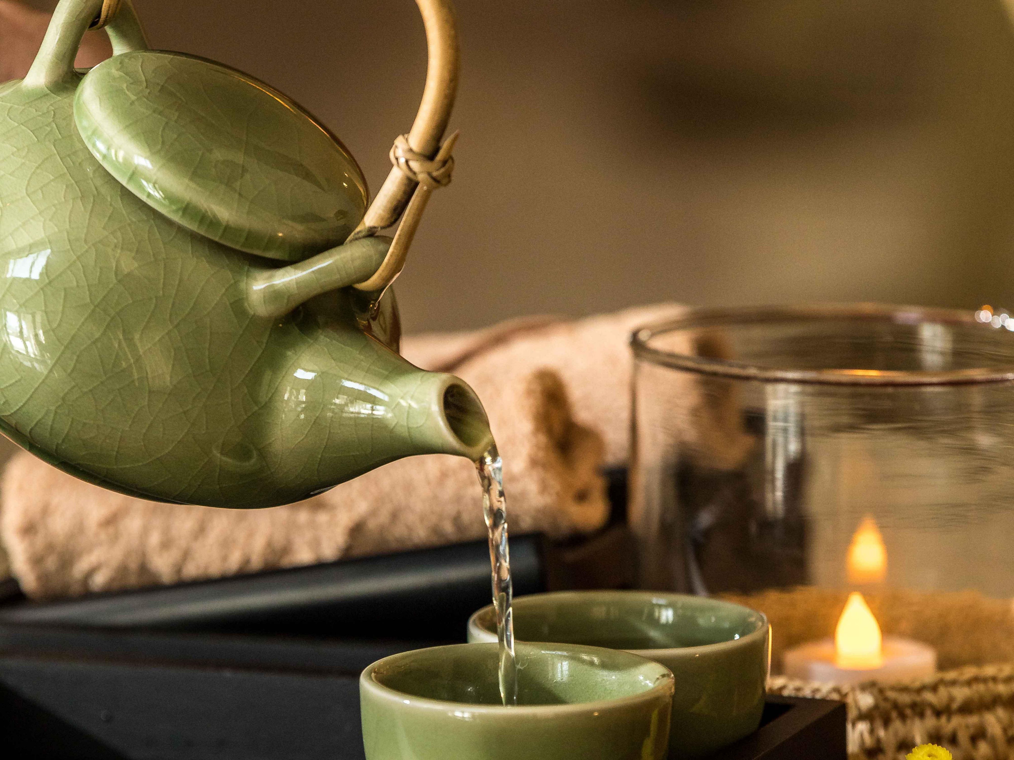 Spa tea kettle and candles