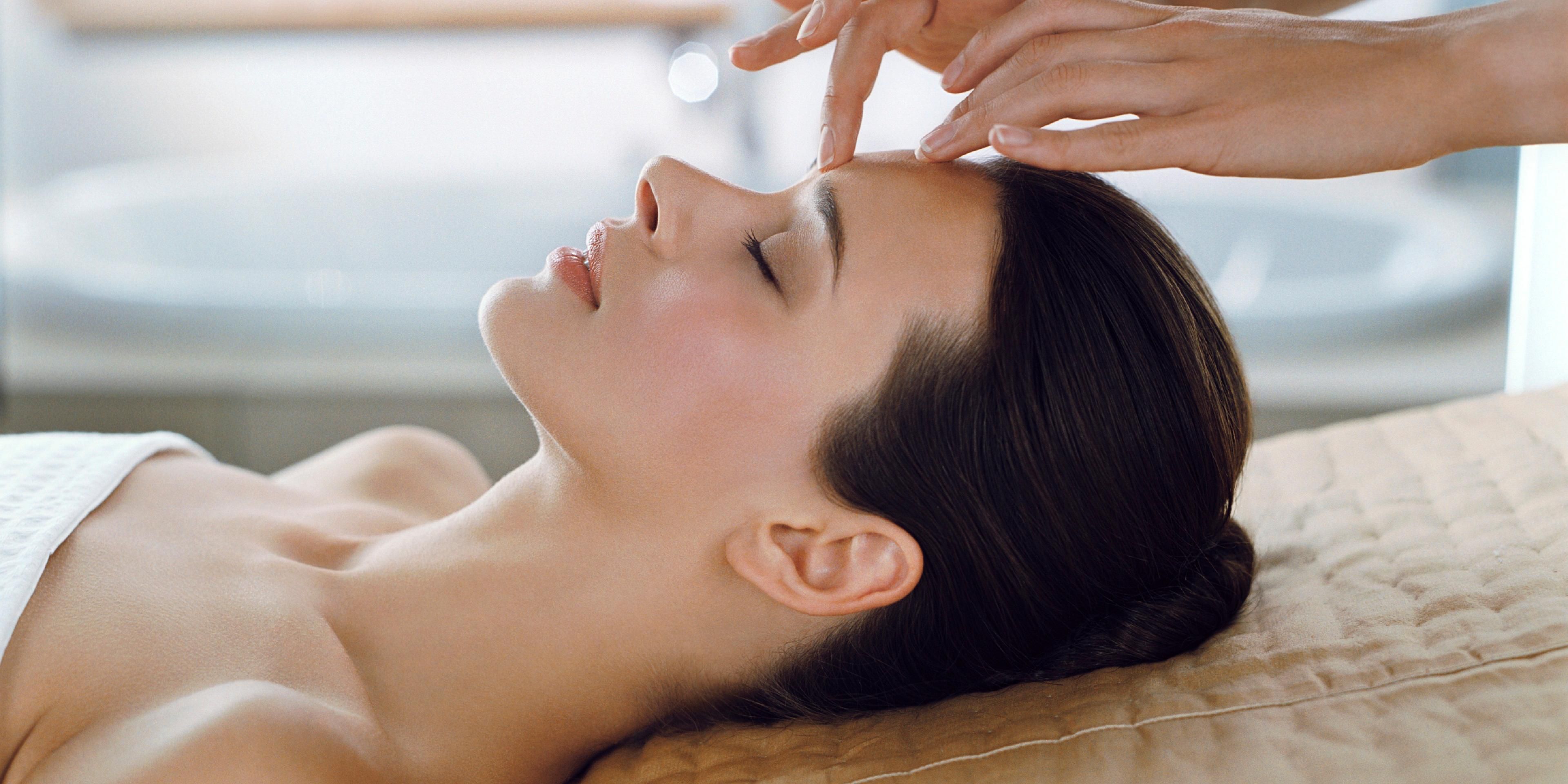 Spa InterContinental by L'Occitane offers a wide selection of treatments with L'Occitane products and authentic and organic ingredients. Experience traditional therapies, providing a true journey through your senses to restore inner peace and balance. Our welcoming and sophisticated spa includes an indoor swimming pool.