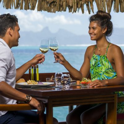 Offrez-vous un repas gastronomique au restaurant Le Lotus.