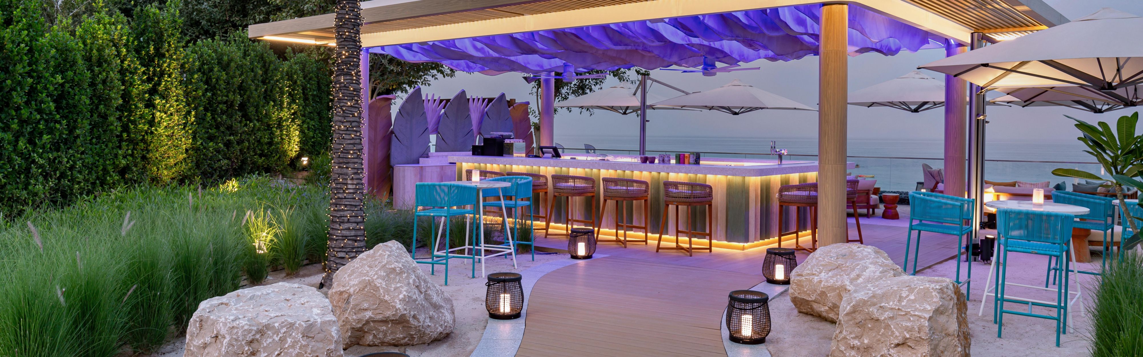 Beach Bar