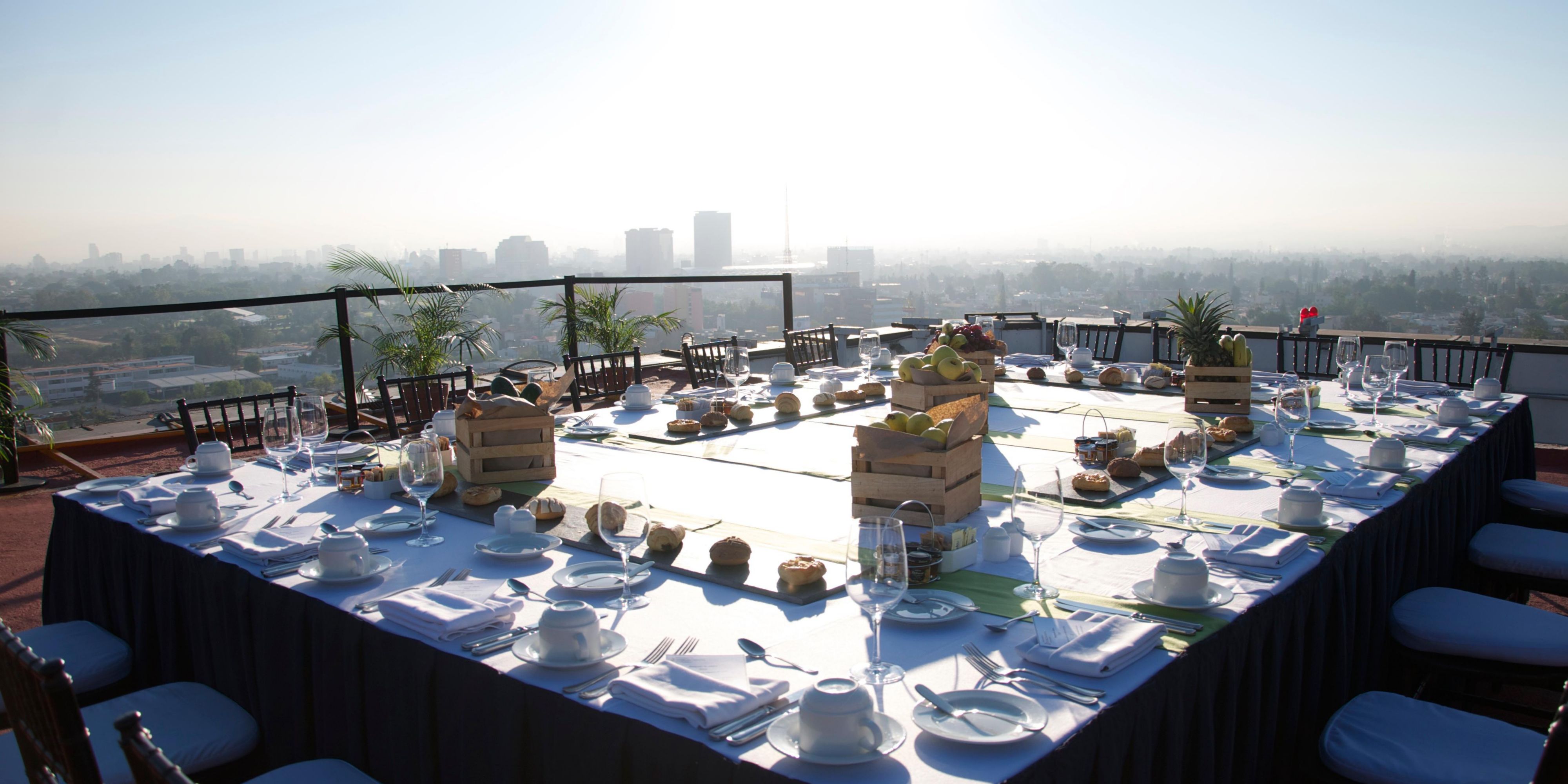 Breakfast at Helipad
Chef Table 
Cooking classes
Romantic Dinners at Helipad
