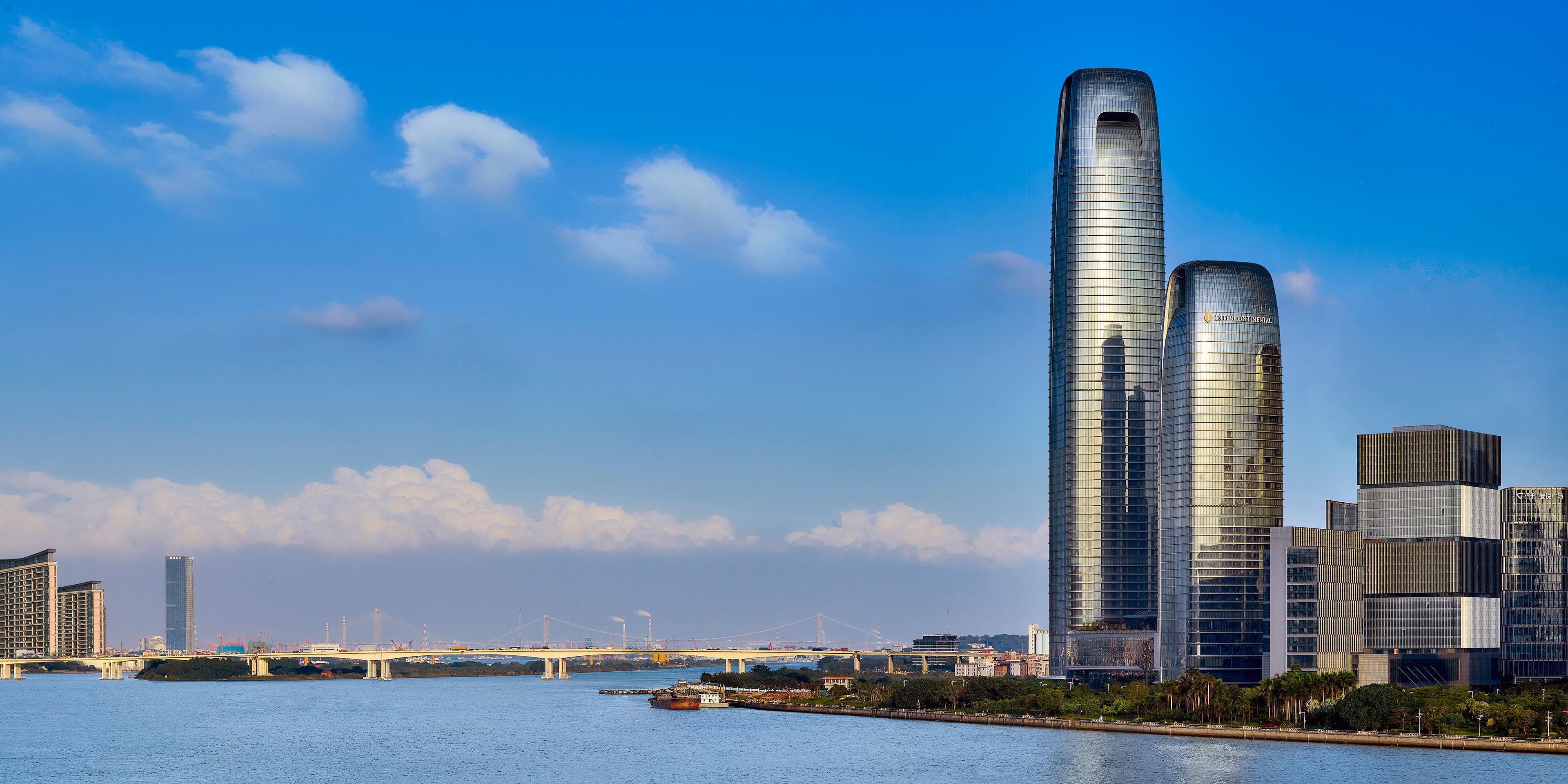 酒店外景(白天)