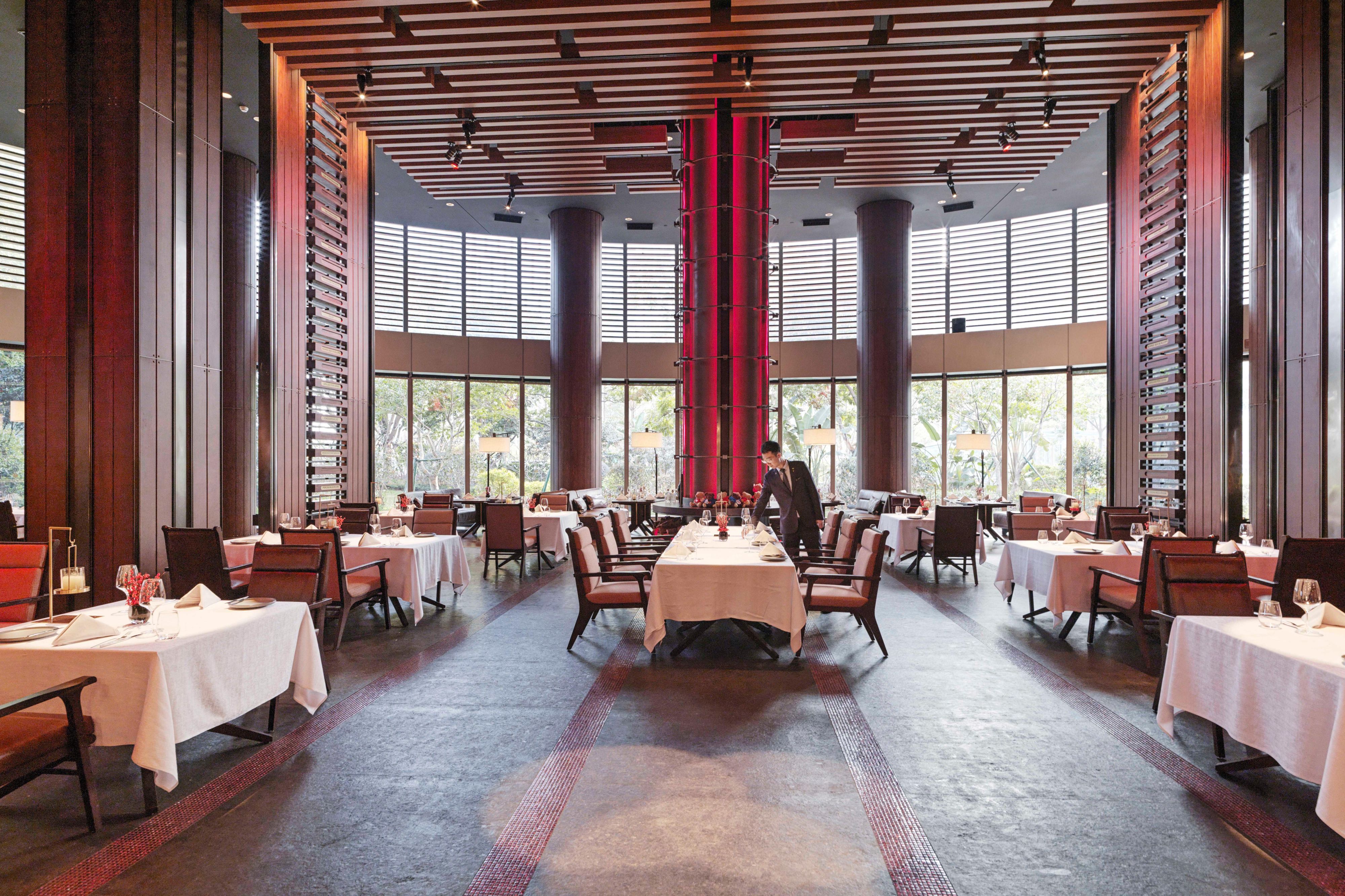 Dining Options in Guangzhou InterContinental Guangzhou Exhibition Center