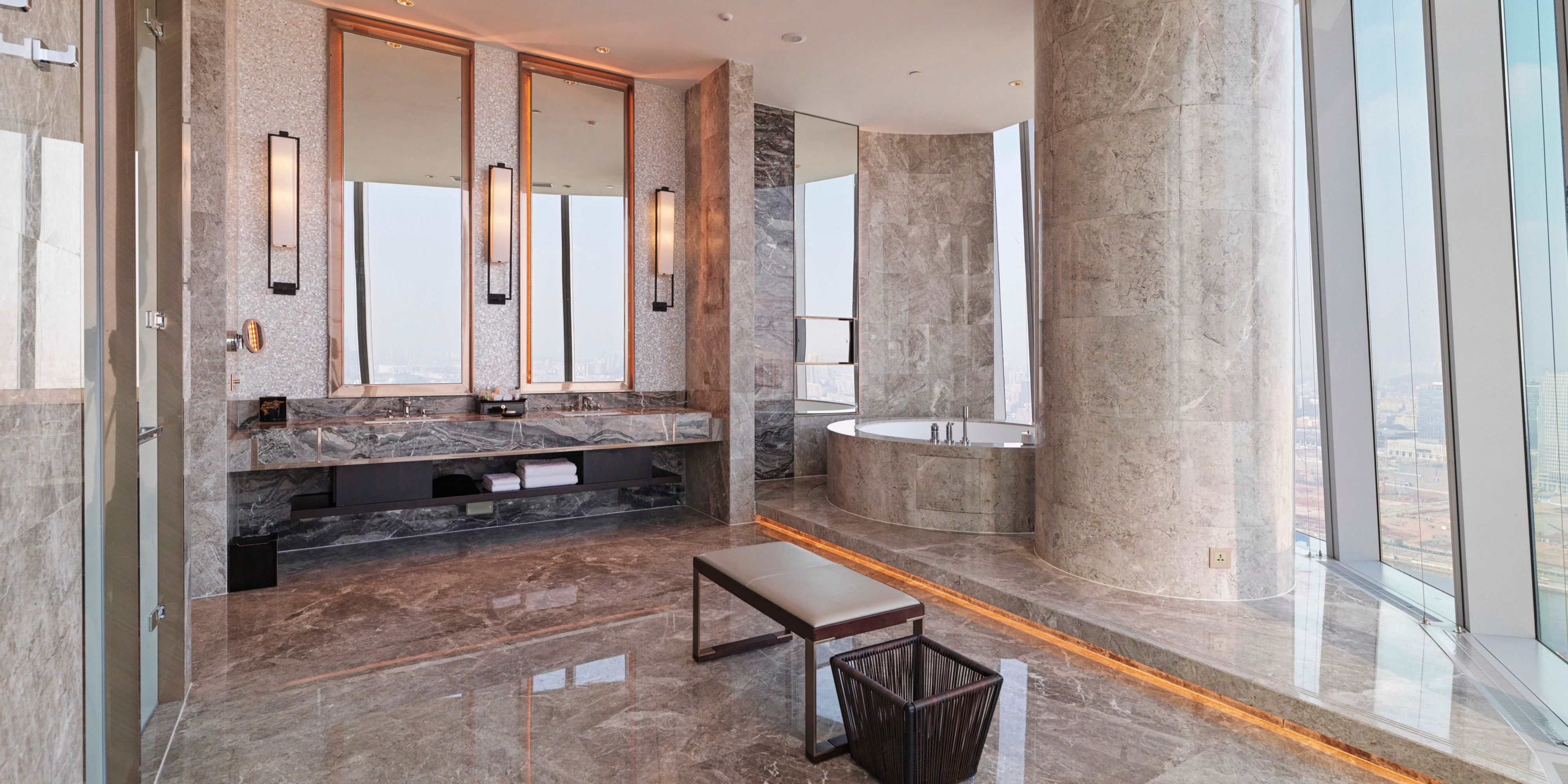 Presidential Suite bathroom 