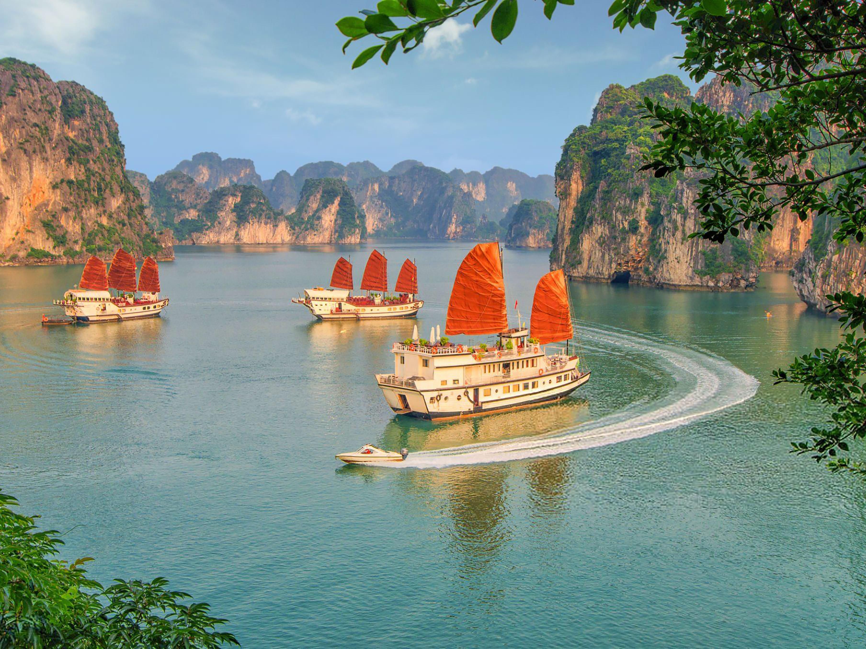 Destination Ha Long Bay