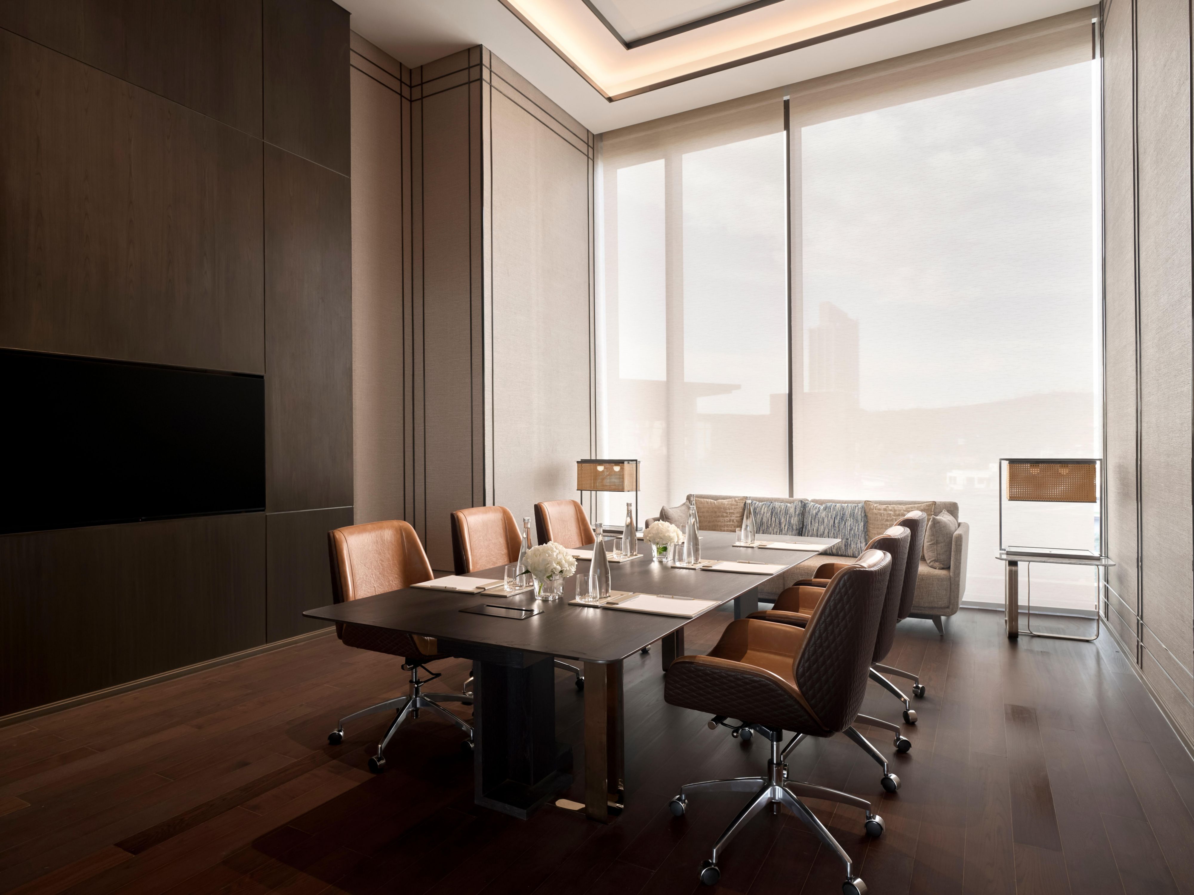 Club InterContinental Lounge – Meeting Room