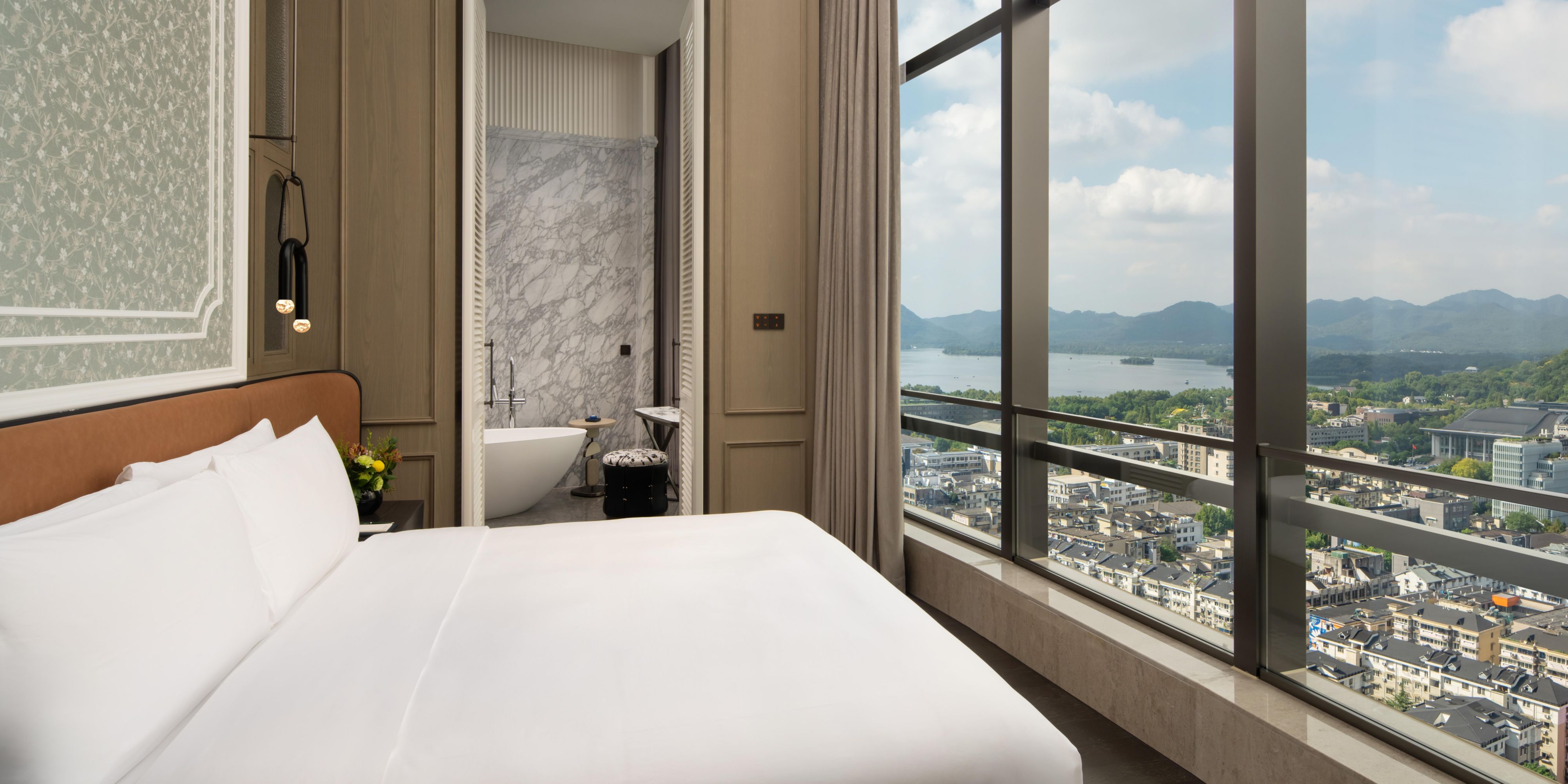 Wulin Suite Bedroom