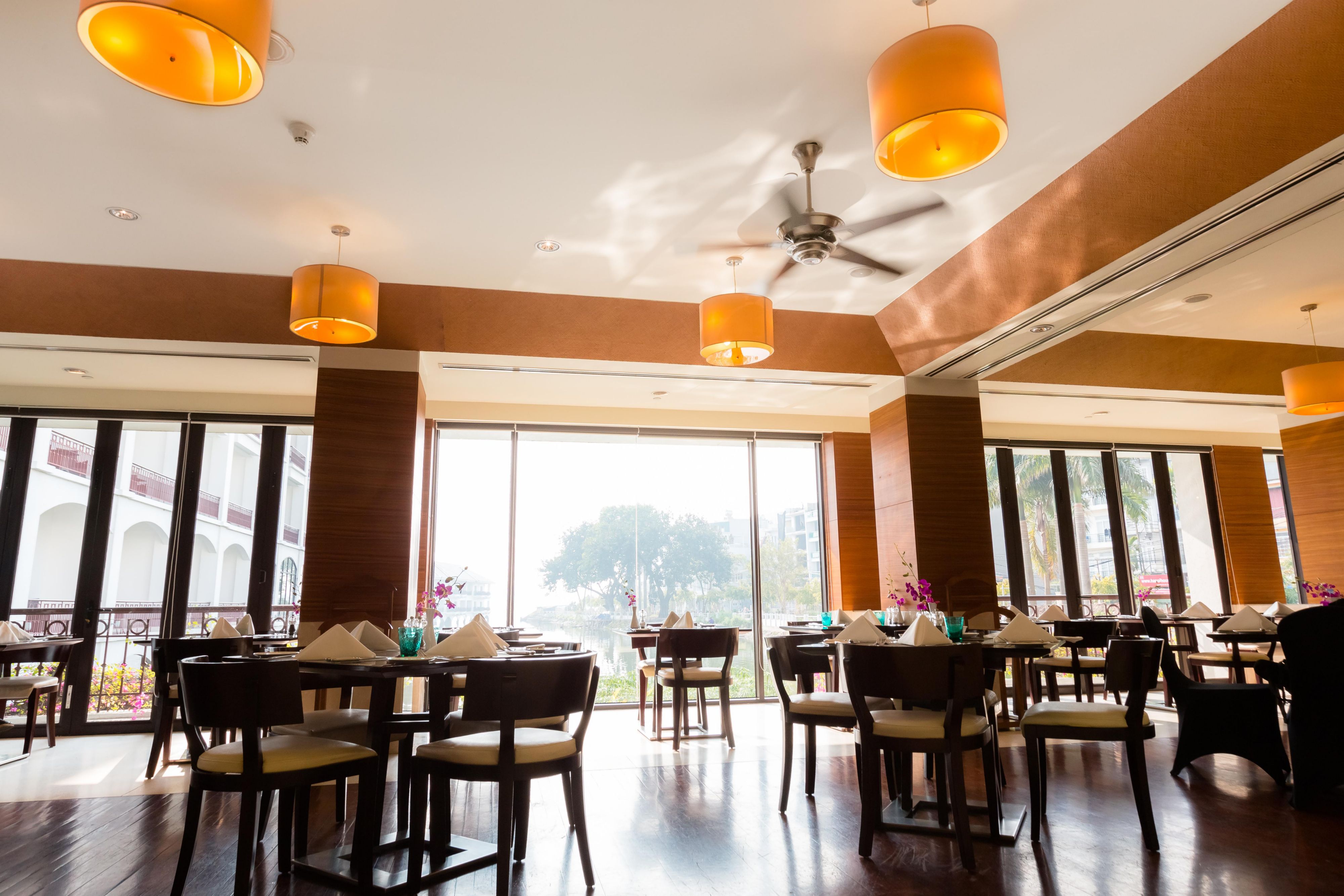 Dining Options in Hanoi | InterContinental Hanoi Westlake