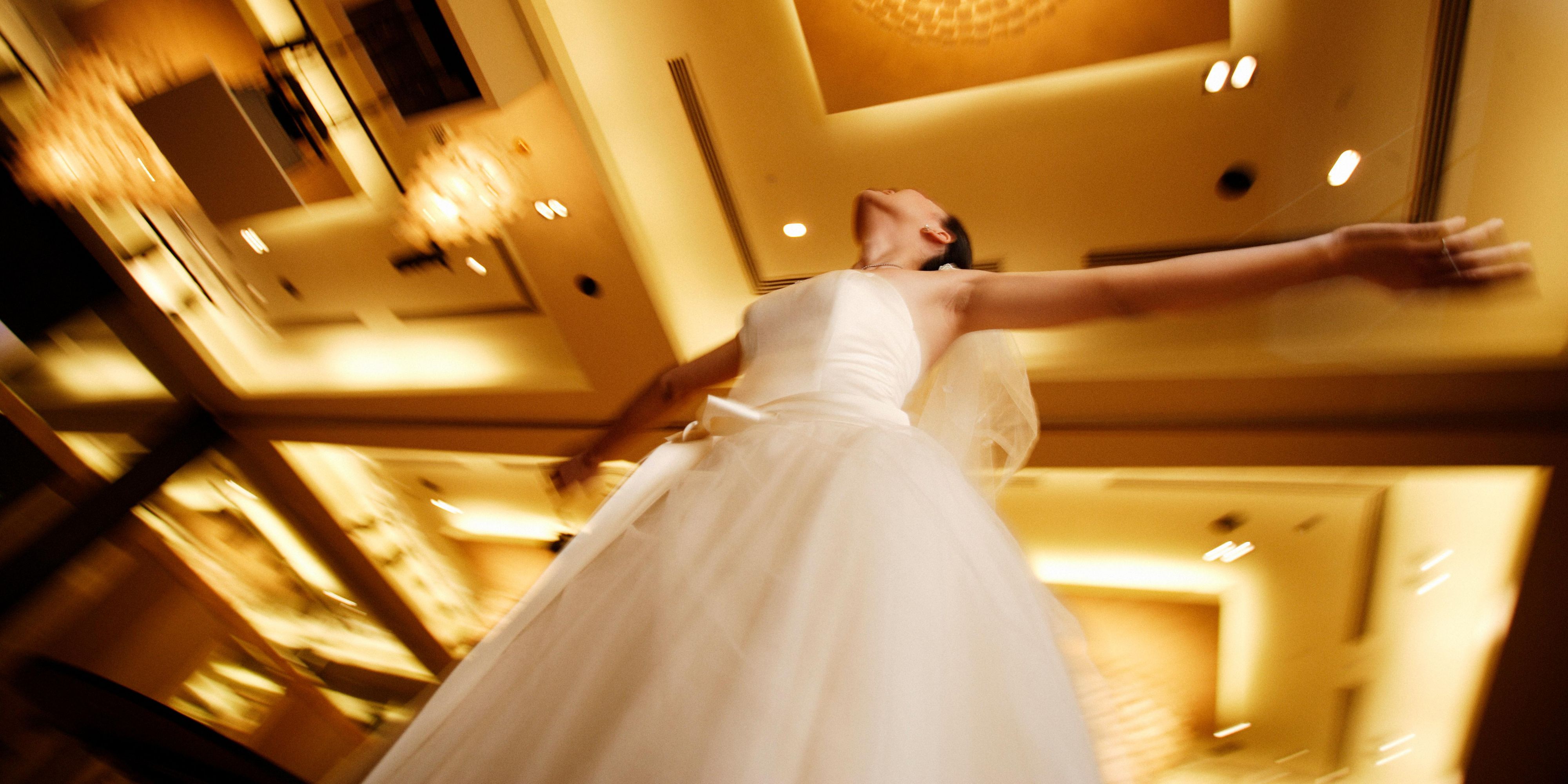Celebrate your special day in style and elegance with Vietnam’s Most Romantic Resort - InterContinental Hanoi Westlake, as voted by World Travel Awards. You have many options to choose from, including our luxurious Ballroom and the breath taking outdoor Sunset Bar.