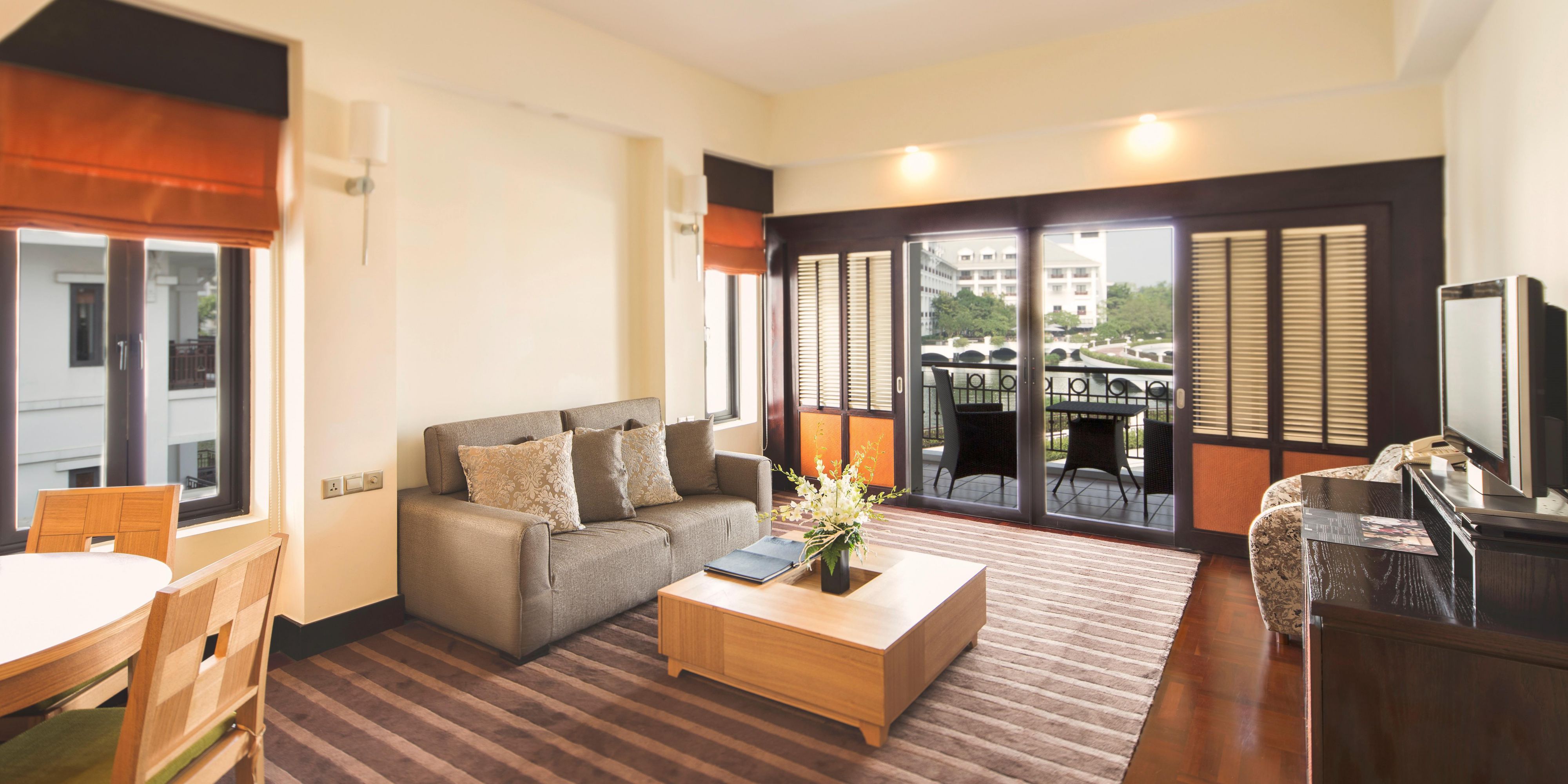 Suite with balcony 