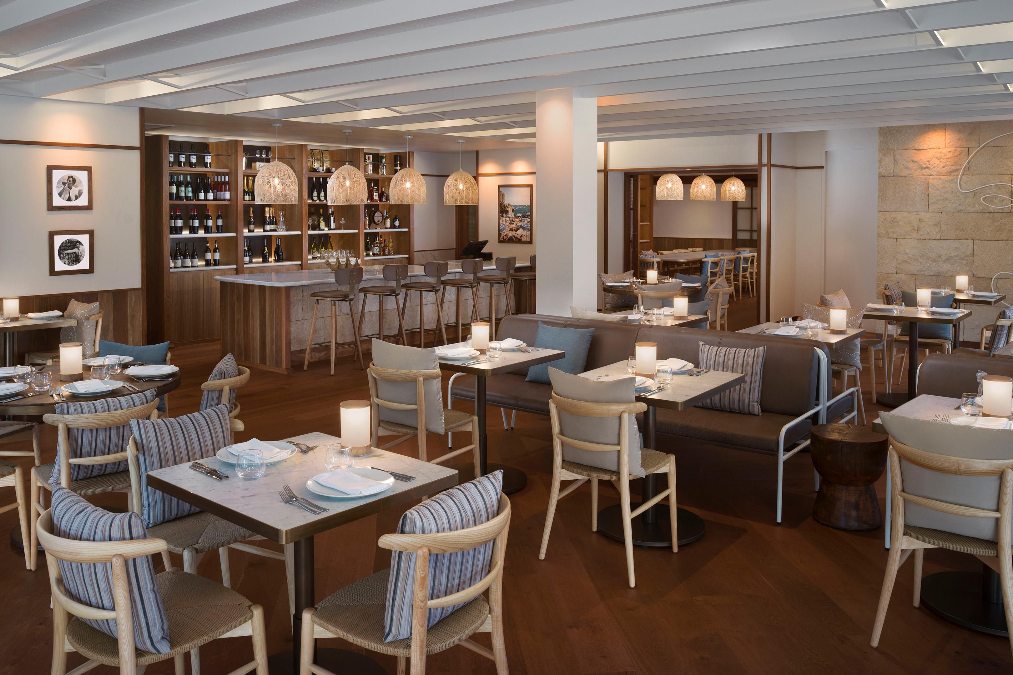 Dining Options in Hayman Island InterContinental Hayman Island Resort