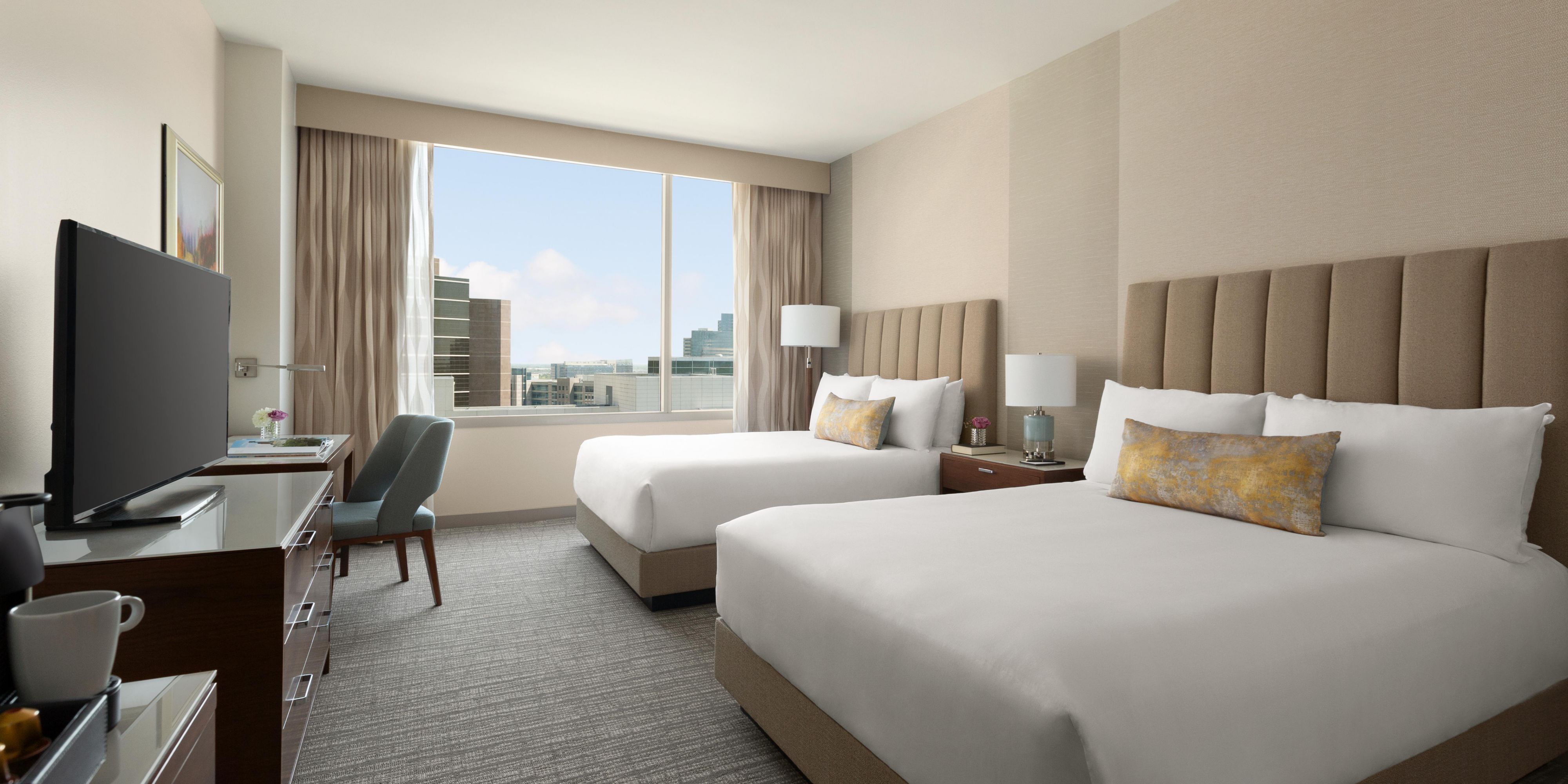IC Houston Guestroom