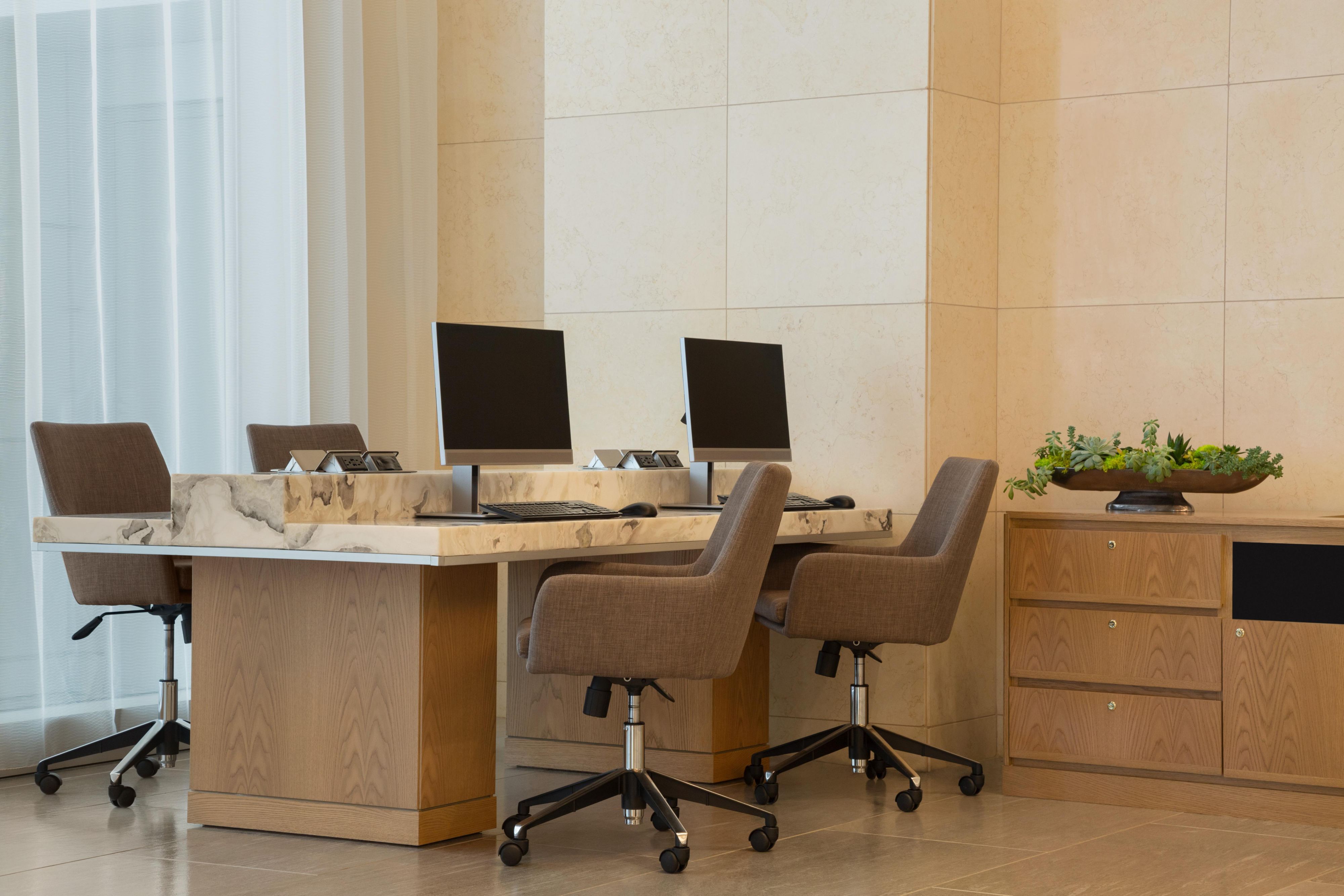 IC Houton Business Center