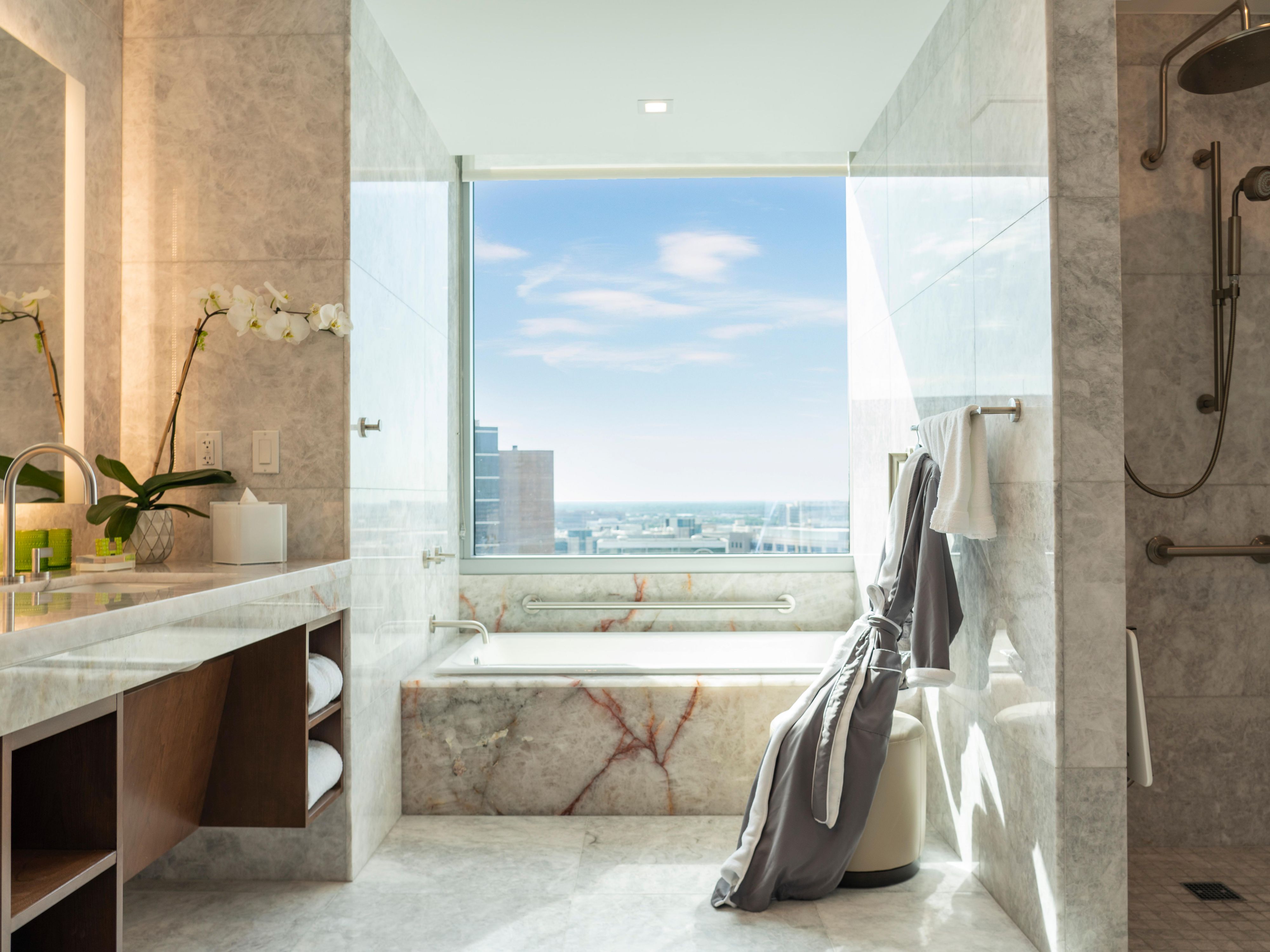 Our luxurious suite bathrooms feature exquisite amenities.