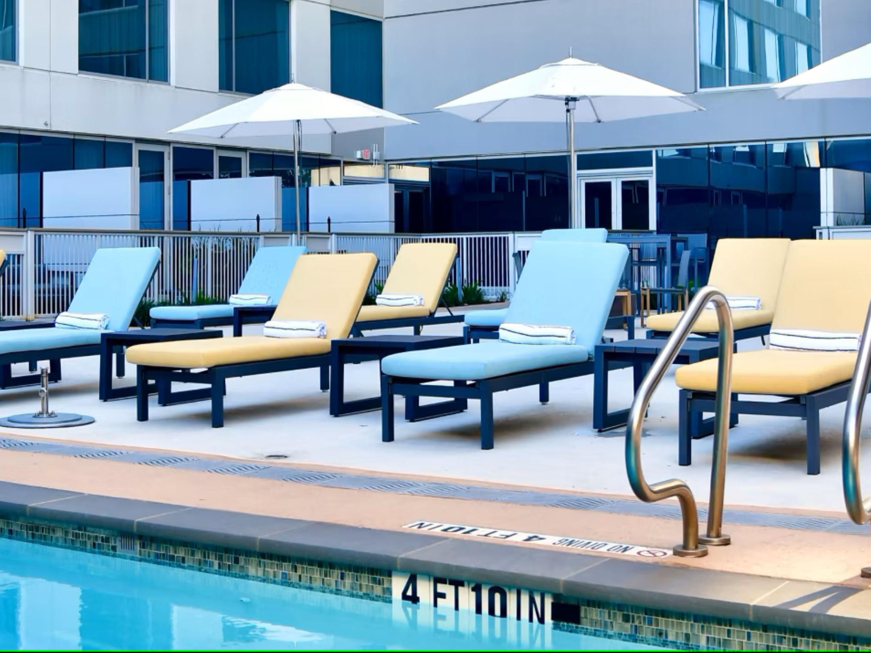 Outdoor Pool at InterContinental Houston