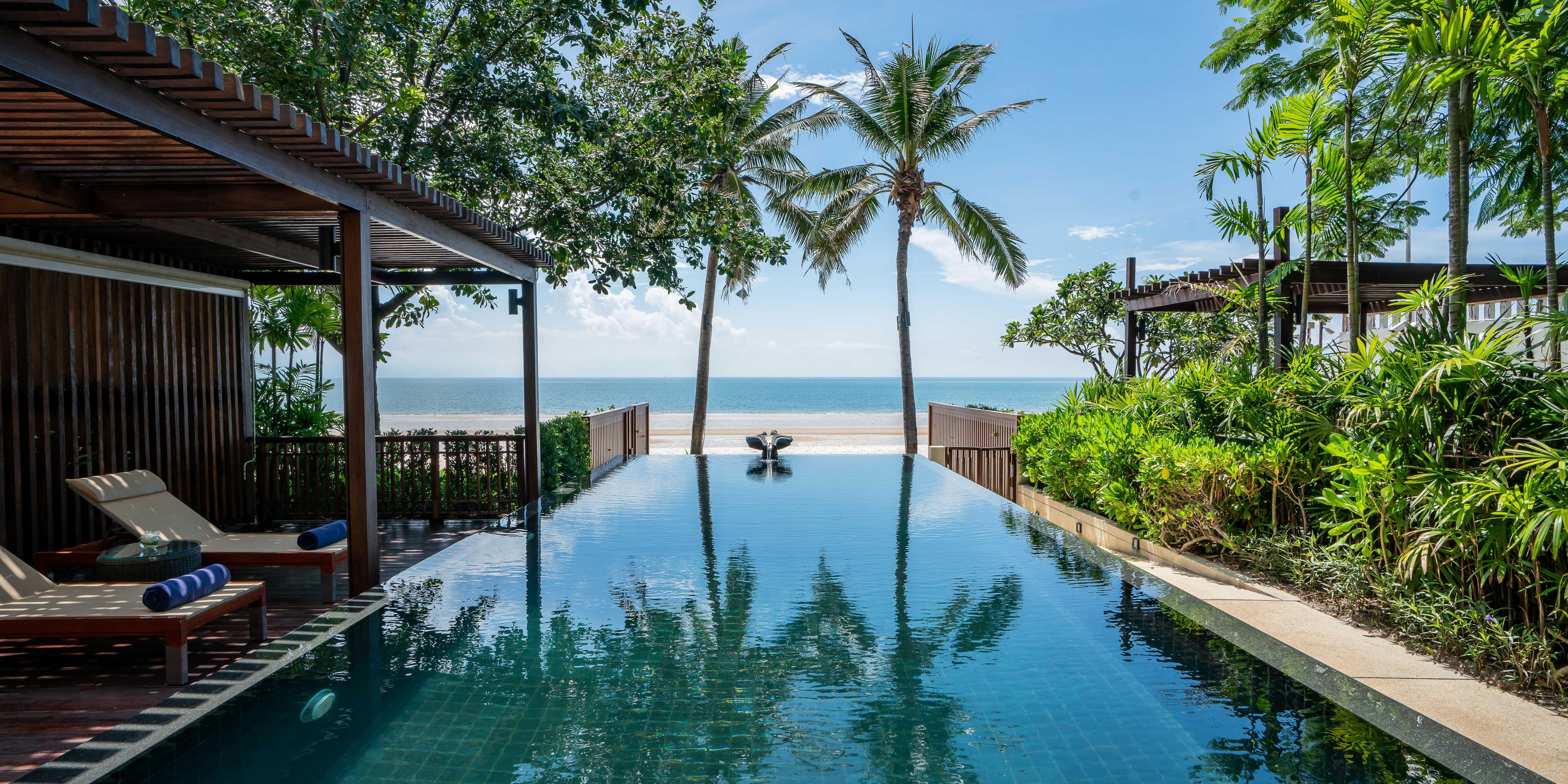 For exclusive bookings of our 3-bedrooms La Residence Villa during weekends, public holidays, and festive seasons, please contact our reservation team

Includes:

A massage for 2: Choose between a soothing oil massage or a traditional Thai massage, based on your preference.
Accommodations for up to 4 guests.
1-2 sets of Chevala Sunscreen.