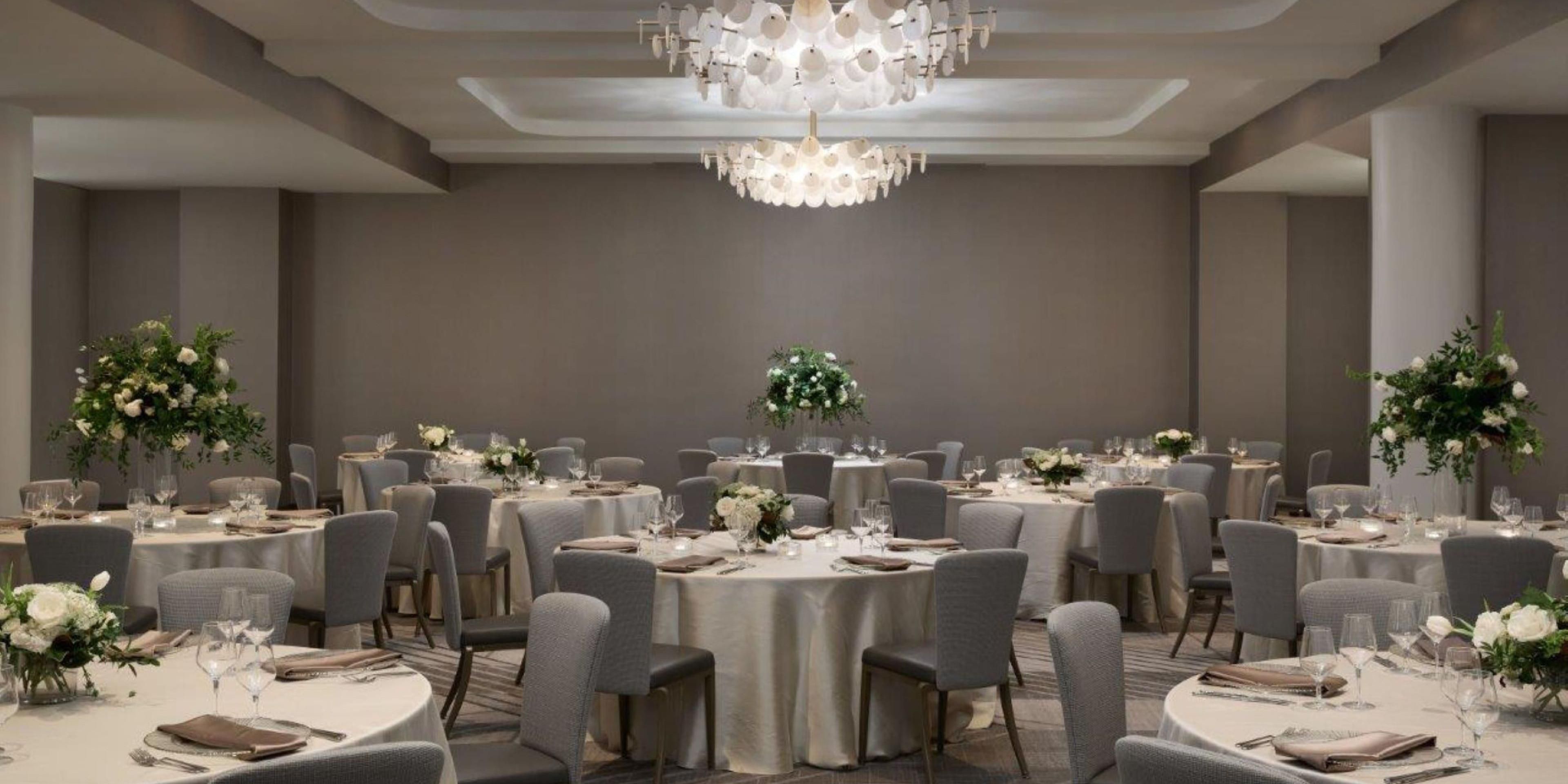 With its enchanting 1920's period details and intimate downtown Indianapolis event spaces, InterContinental Indianapolis is the city's premiere wedding venue. Our team of planning professionals will help you realize a dream as beautiful and unique as your union, and your guests will rave about the accommodations.