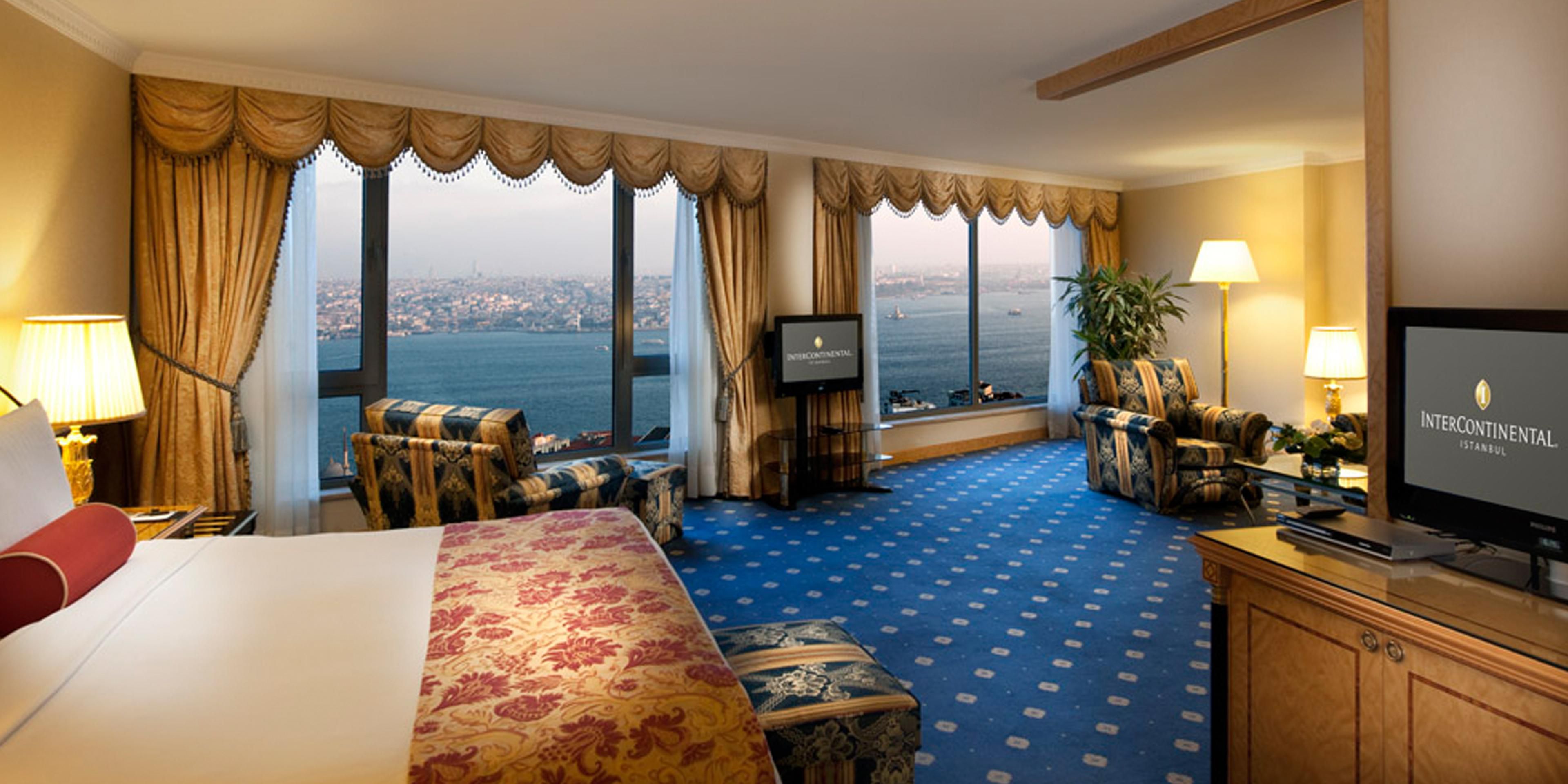 King Junior Suite Sea View with details