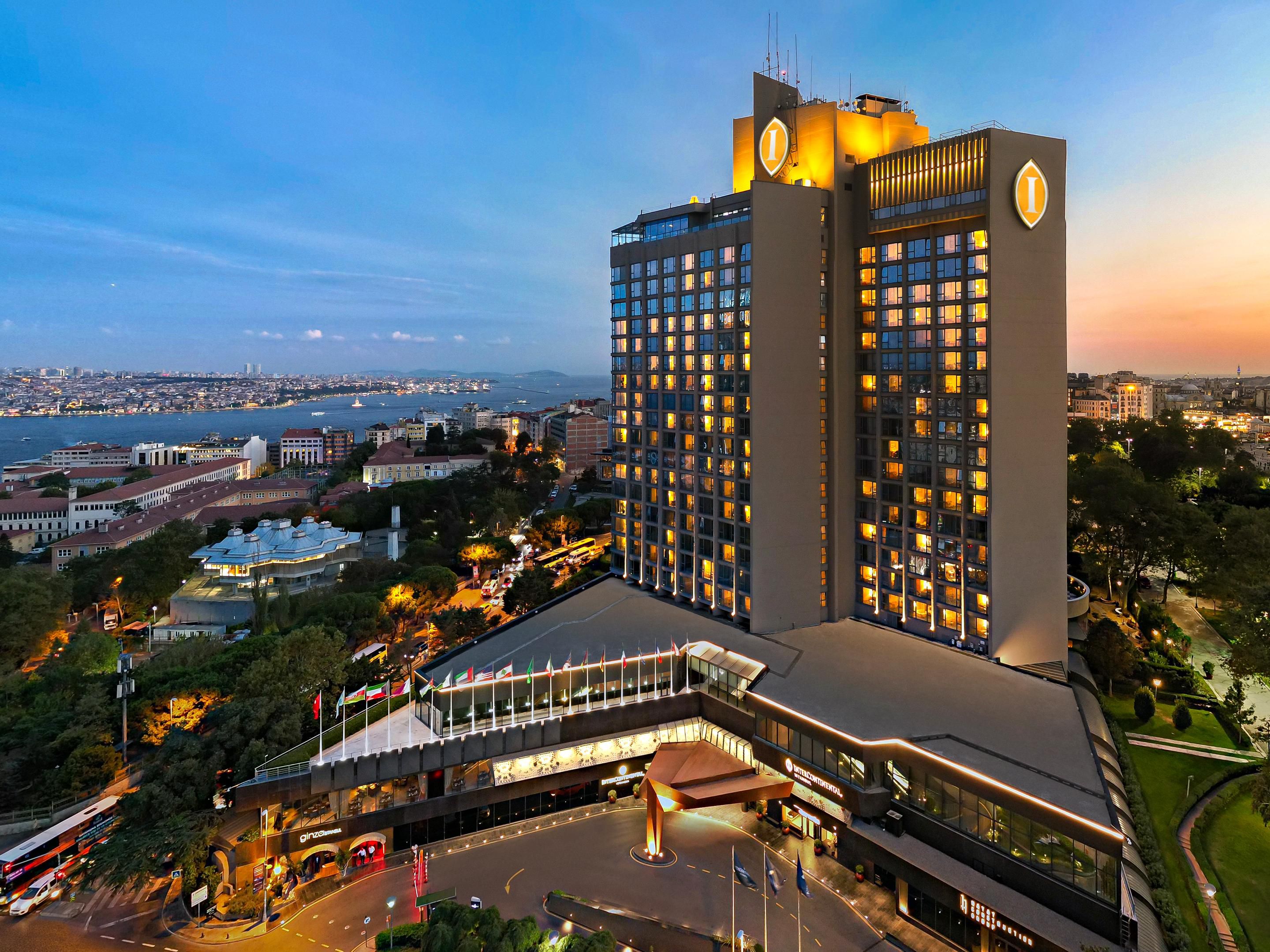 Luxury Hotel With Pool: InterContinental Hotel Istanbul