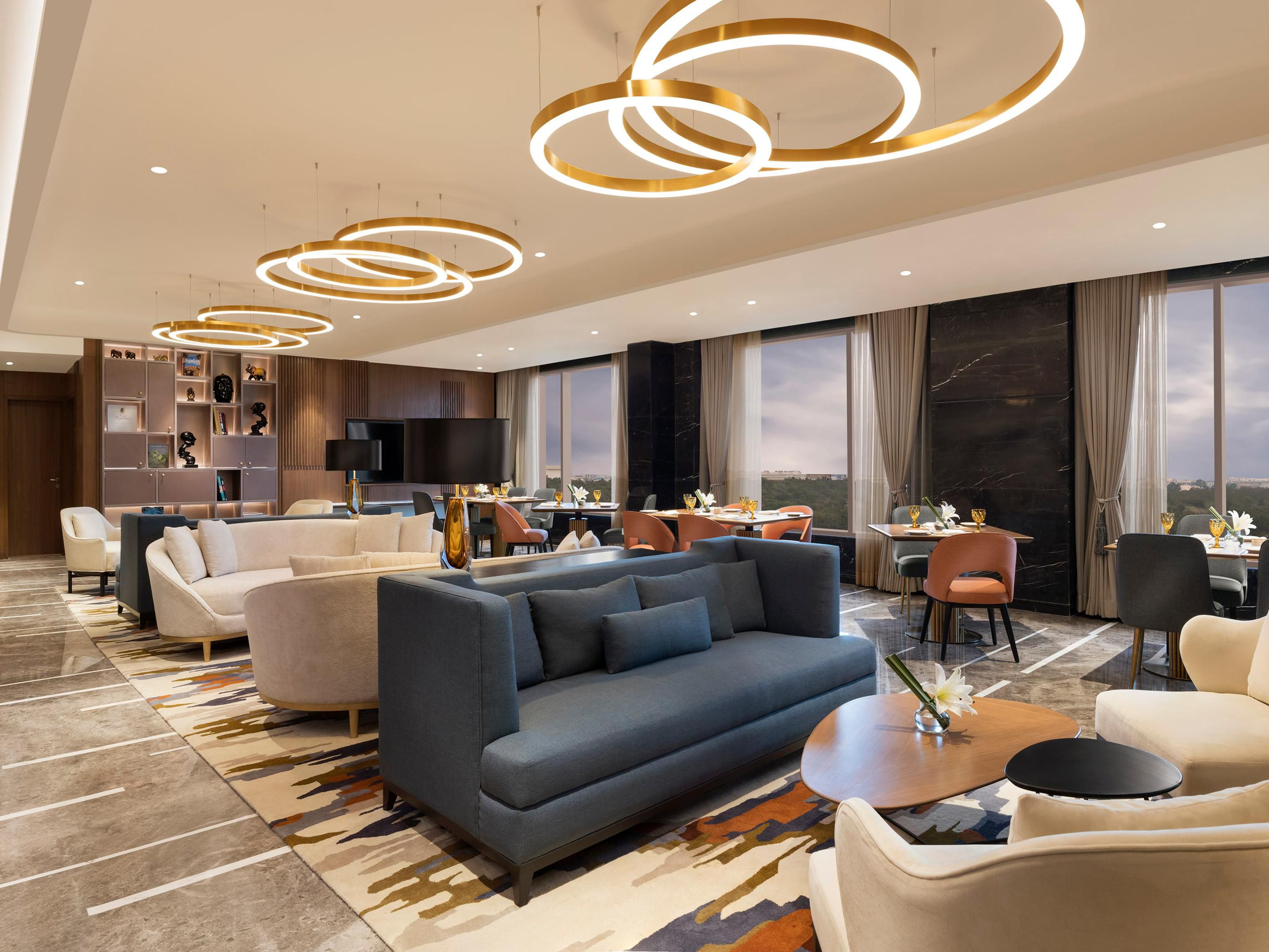 Enjoy exclusive privileges at Club InterContinental Lounge