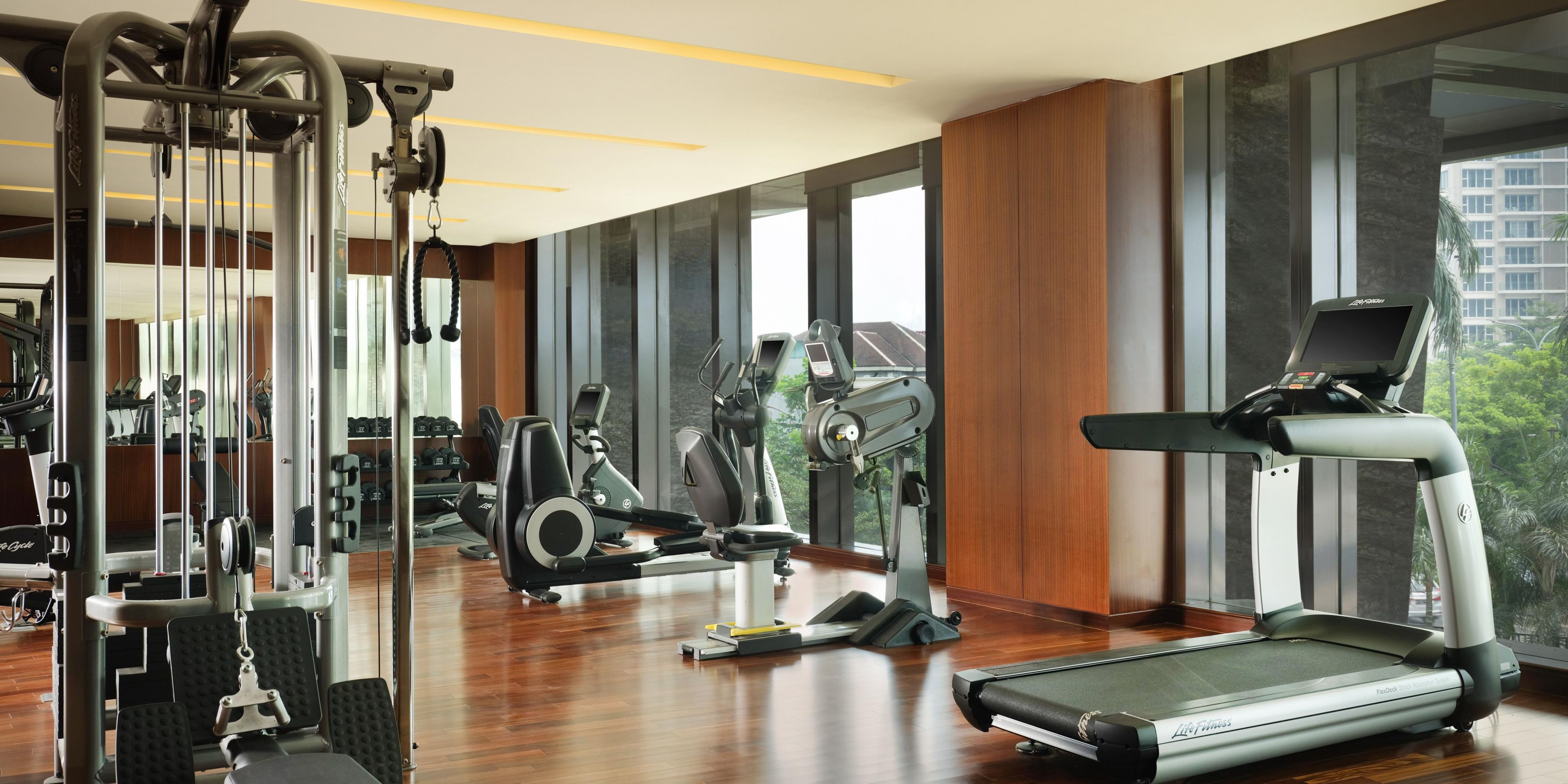 Our Fitness area offers you an extensive work out facilities including the steam bath and sauna exclusively for both ladies and gentlemen. Accessible for 24 hours which allows you to be more flexible for your well-being 
