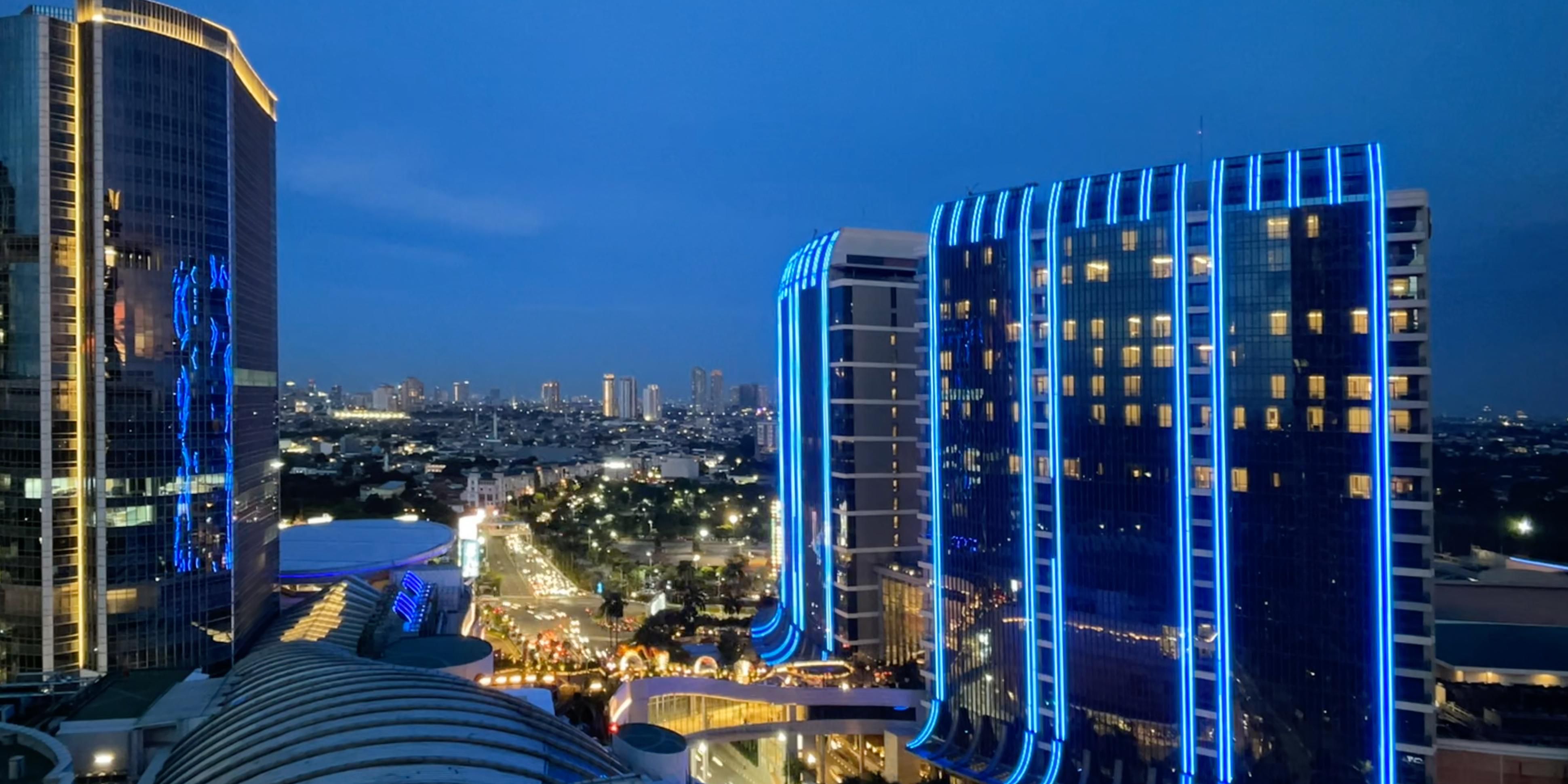 no telp hotel travel jakarta