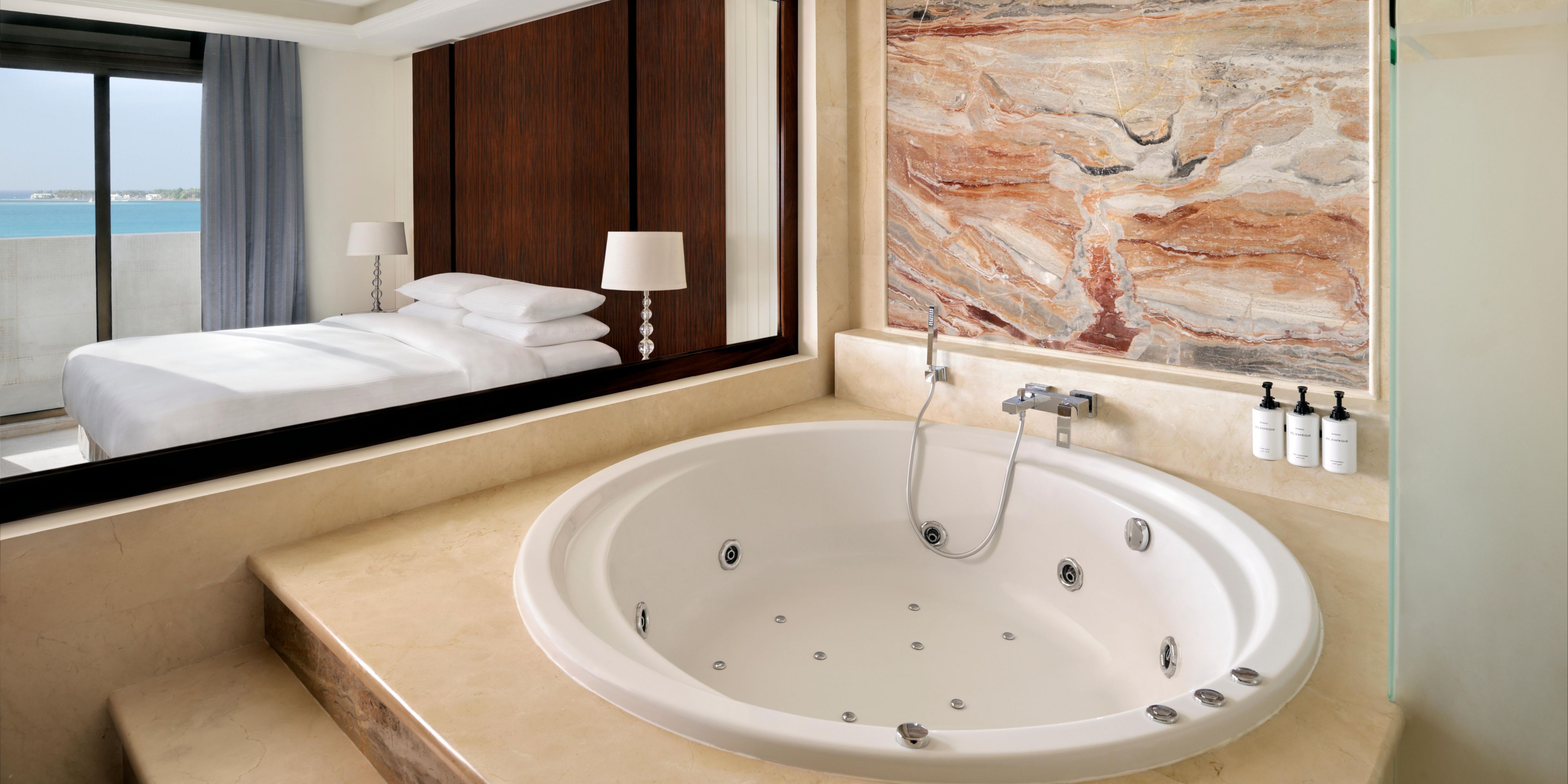 Jacuzzi 