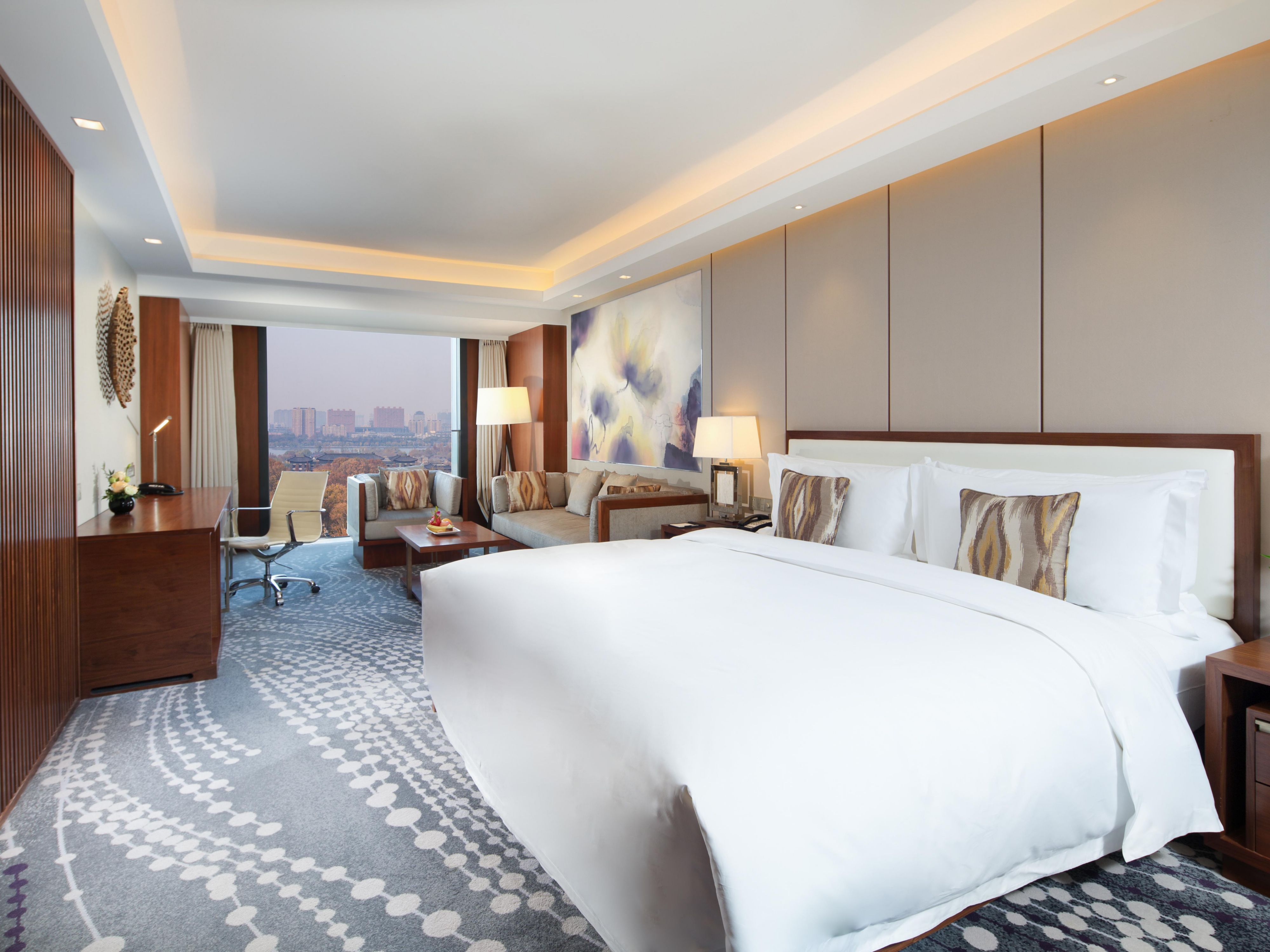 1 King Premium City View